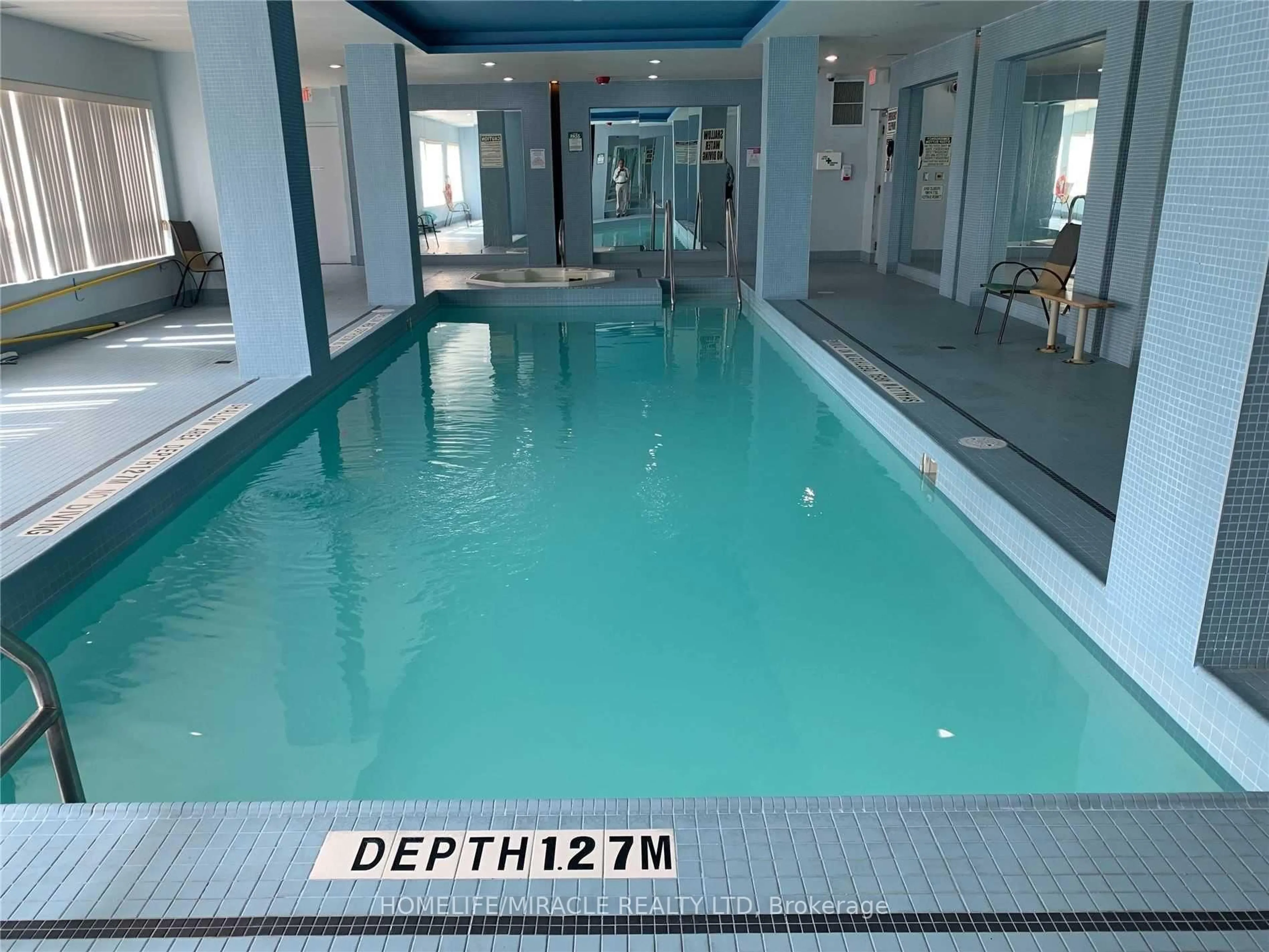 Pool for 1328 Birchmount Rd #1704, Toronto Ontario M1R 0B6