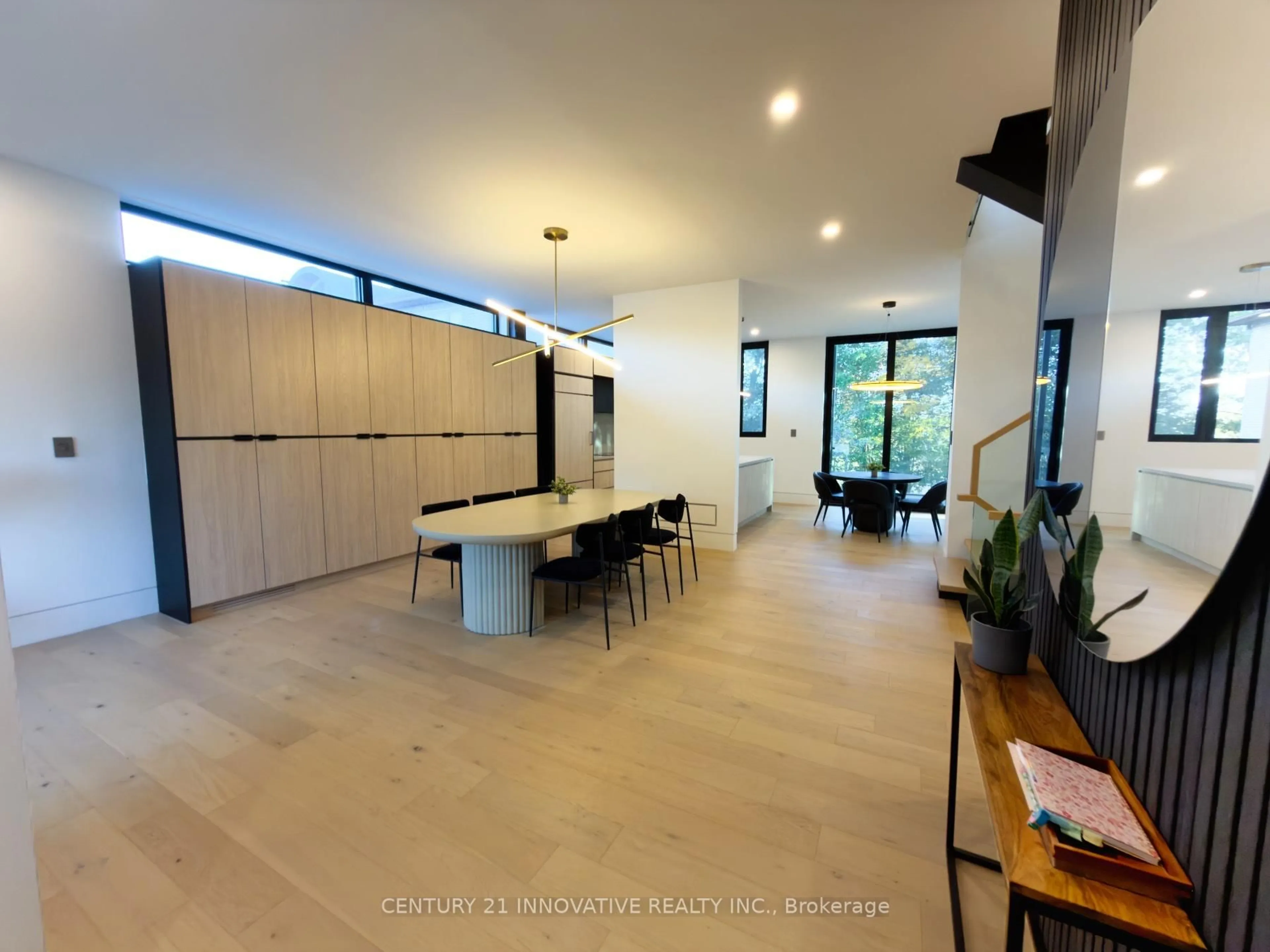 Unknown for 10 Haida Crt, Toronto Ontario M1C 3L1