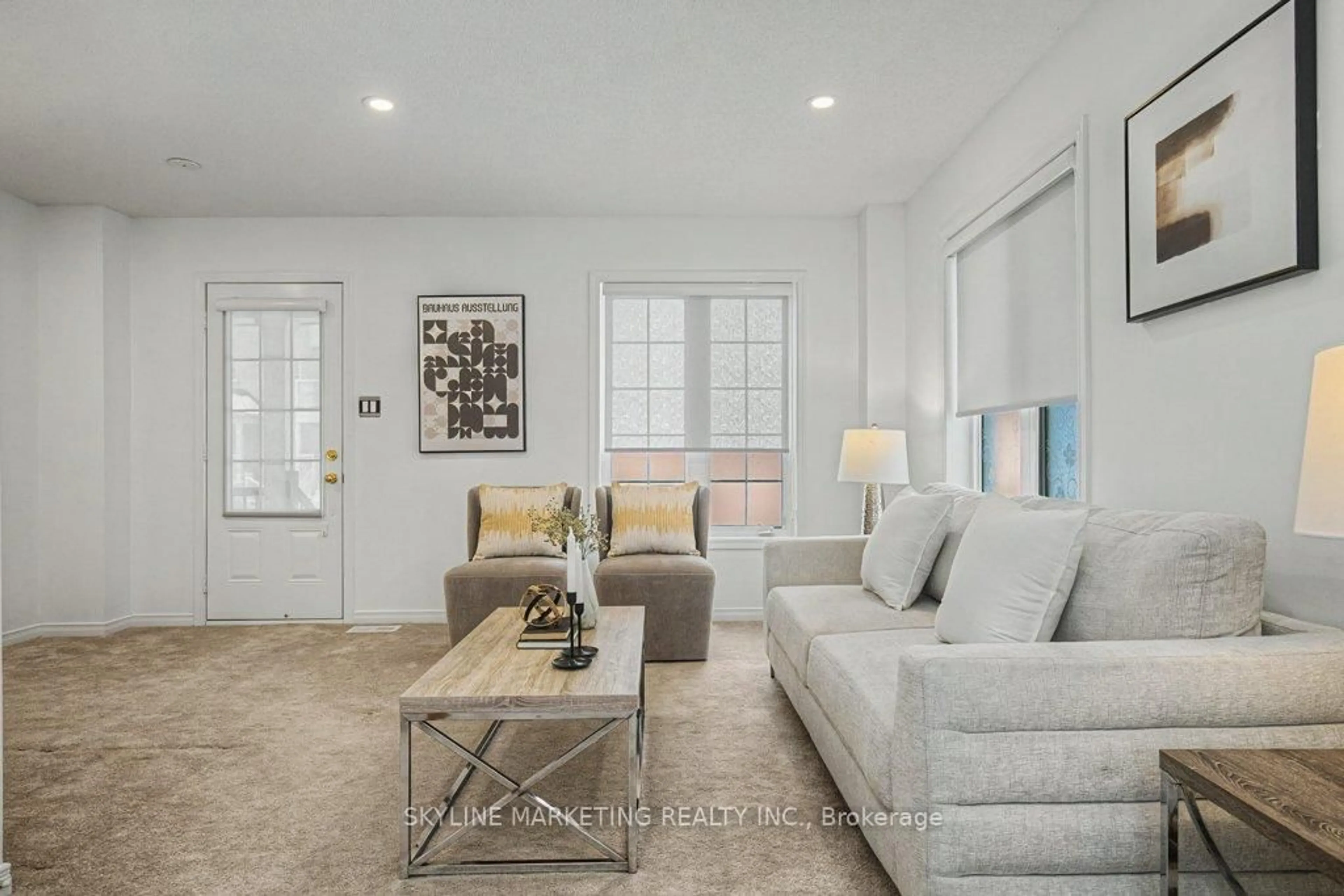 Living room with furniture, unknown for 111 AINLEY Rd, Ajax Ontario L1Z 0S9