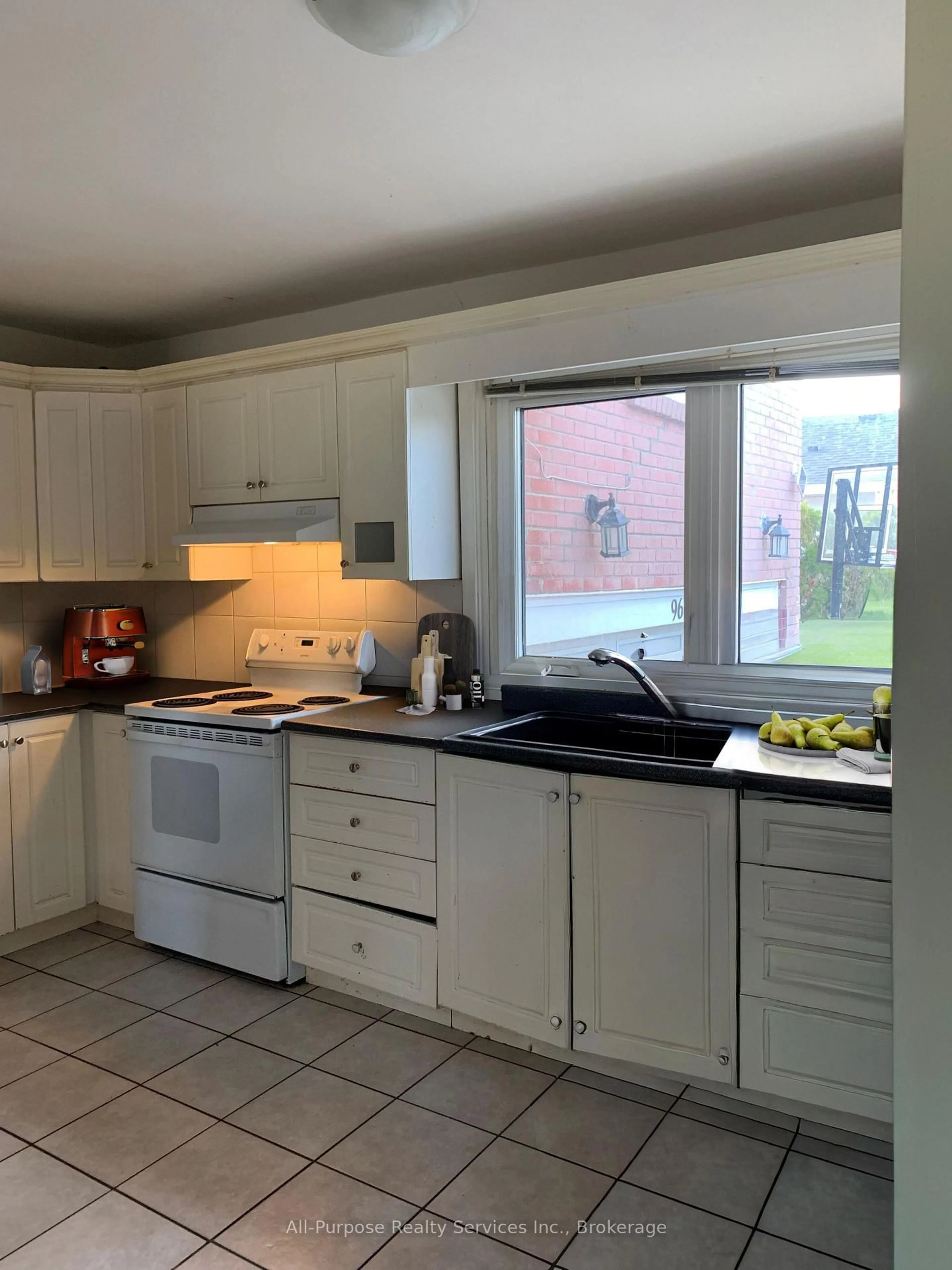 Standard kitchen, unknown for 92 Kitchener Rd, Toronto Ontario M1E 2X7