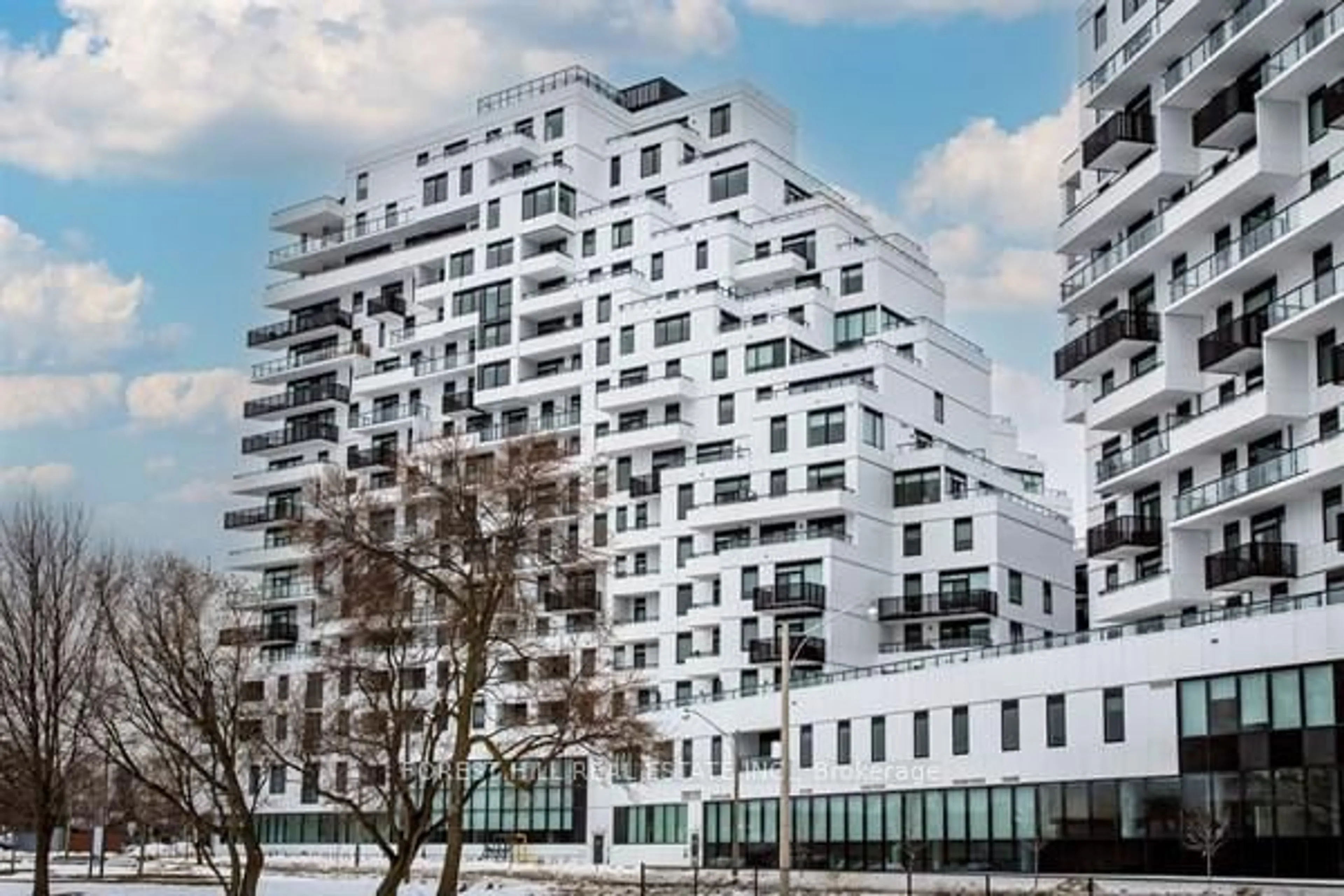 Blurry image for 1050 Eastern Ave #1702, Toronto Ontario M4L 0B7