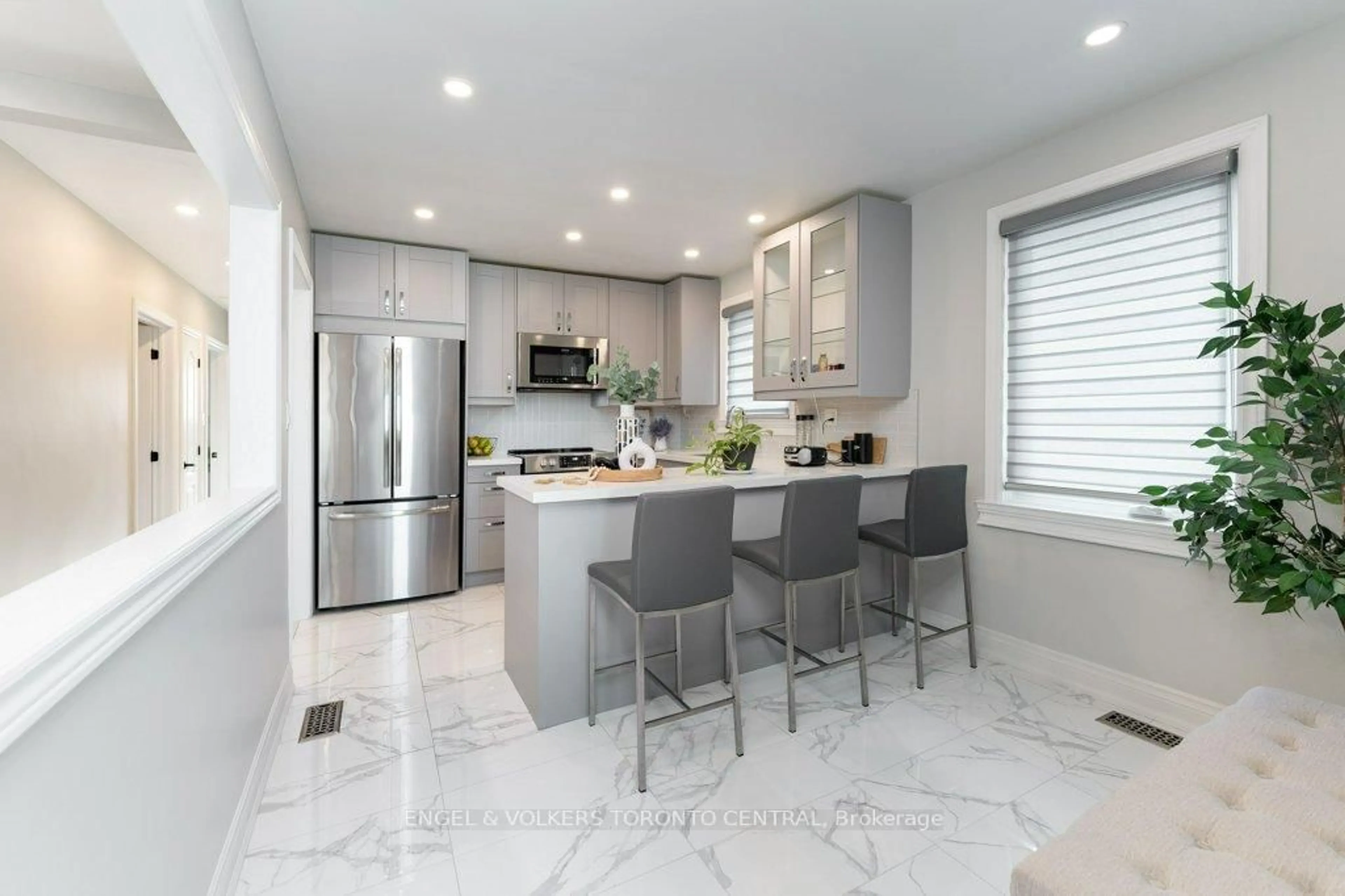 Contemporary kitchen, ceramic/tile floor for 767 Phillip Murray Ave, Oshawa Ontario L1J 1J2