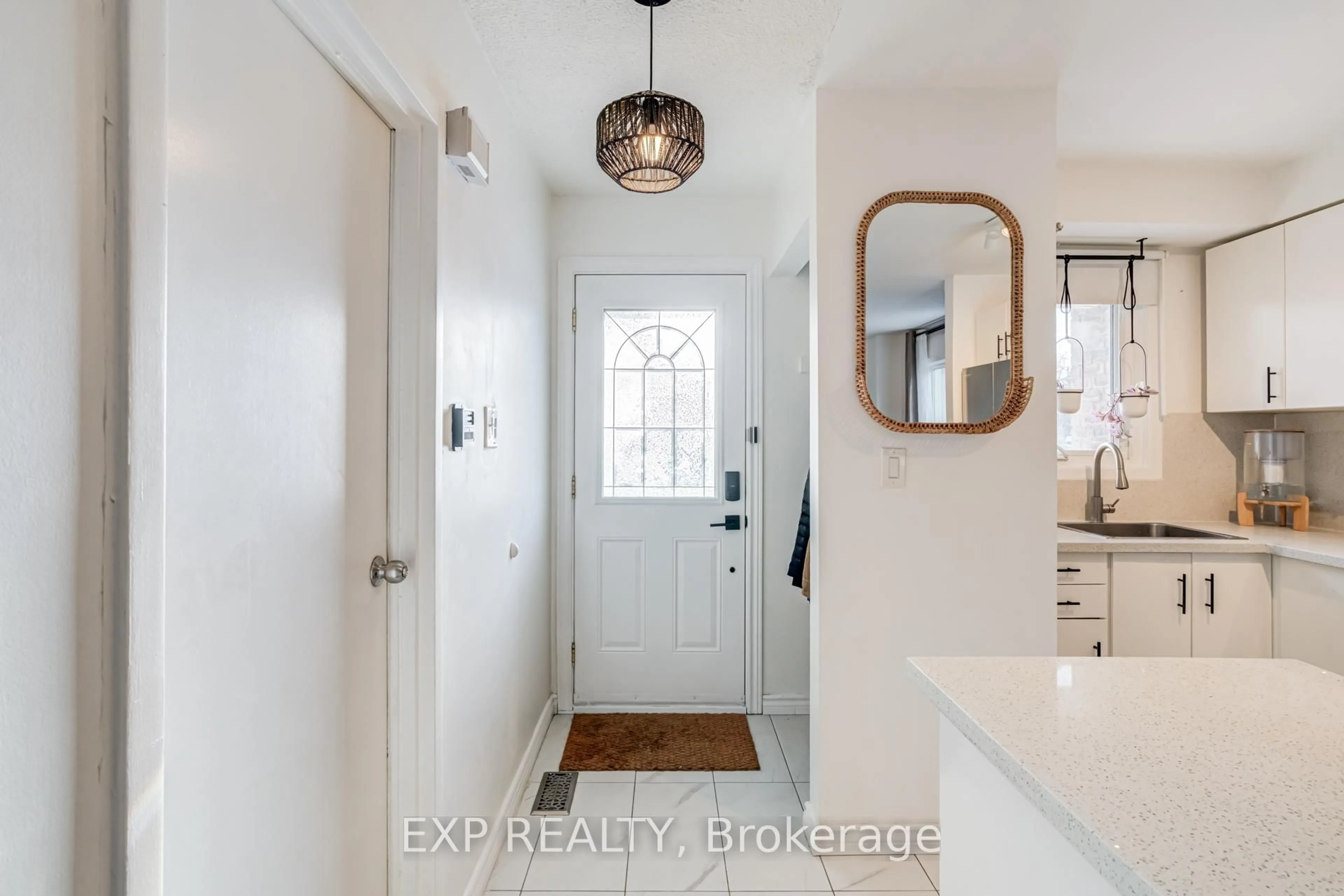 Indoor entryway for 103 Delaney Dr, Ajax Ontario L1T 2M1