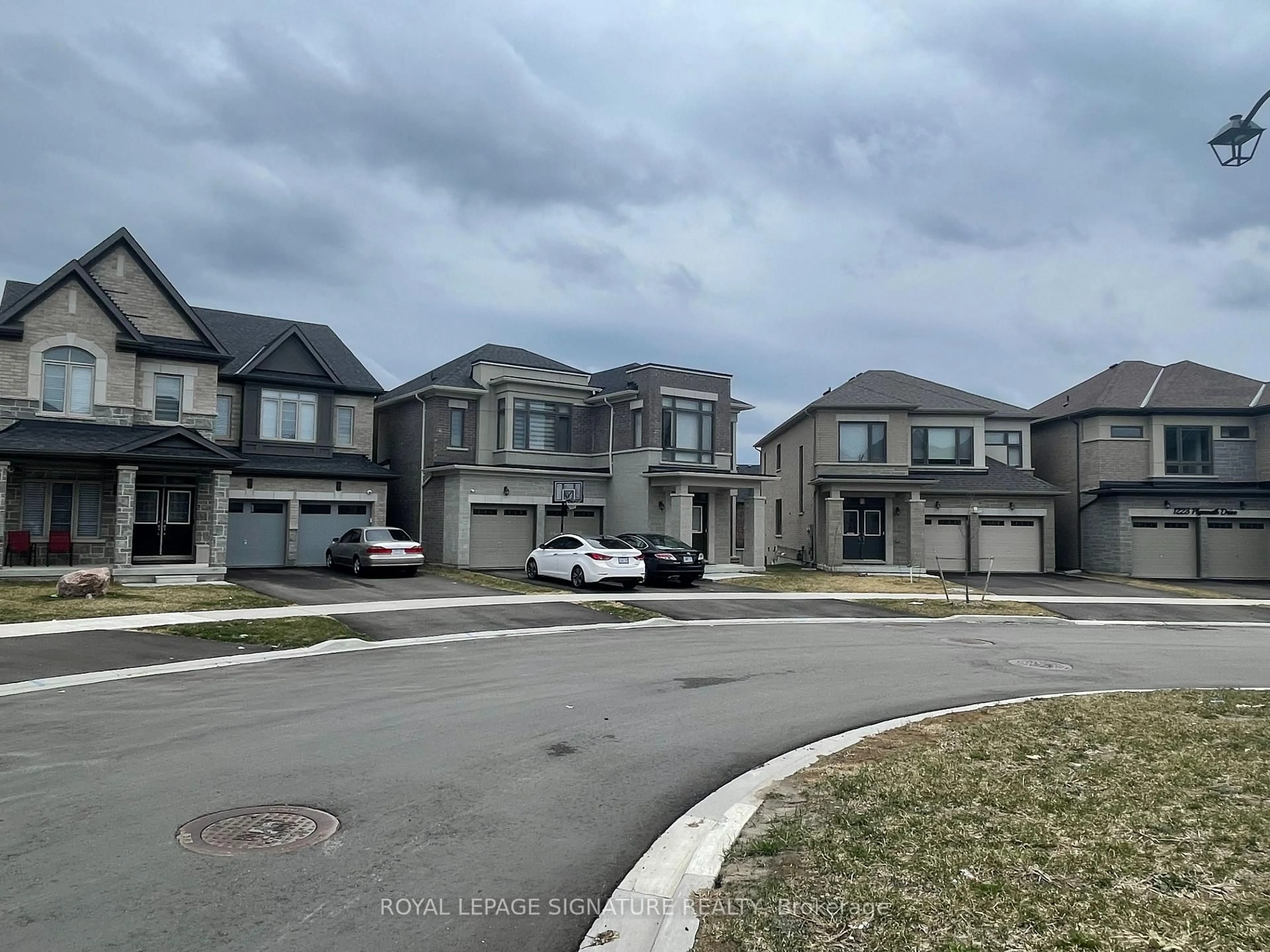 Unknown for 1231 Plymouth Dr. Dr, Oshawa Ontario L1L 0T9