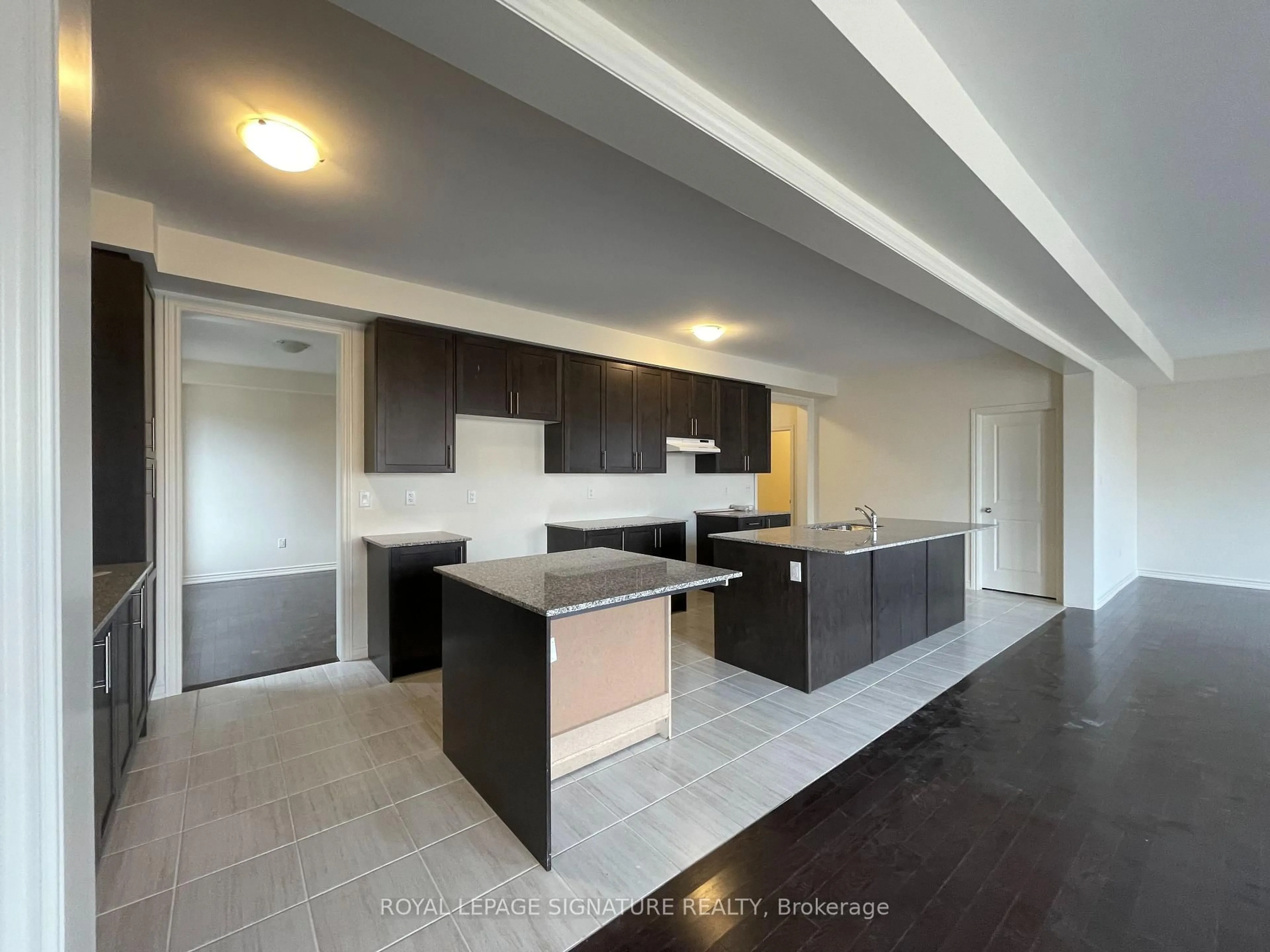 Open concept kitchen, ceramic/tile floor for 1231 Plymouth Dr. Dr, Oshawa Ontario L1L 0T9