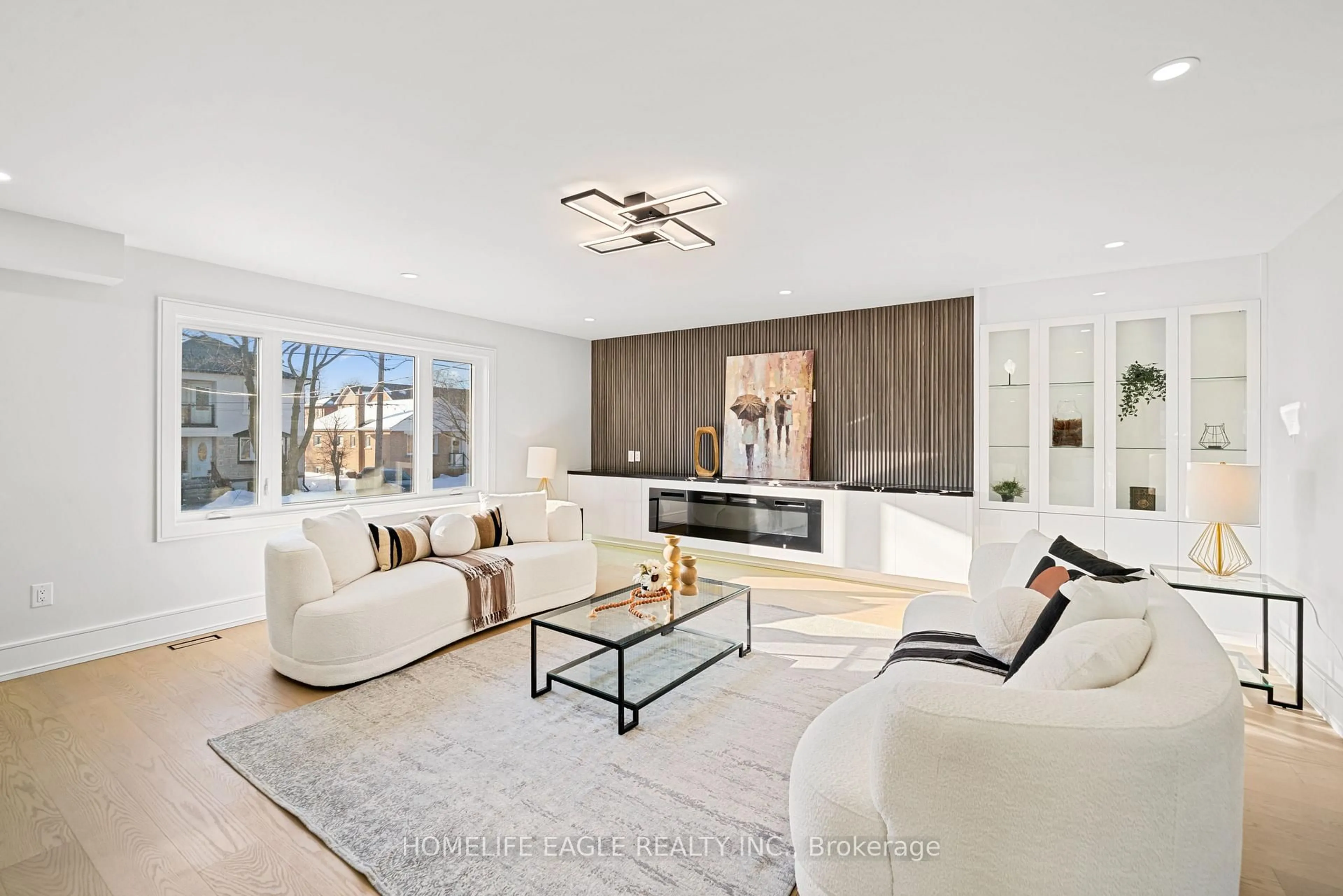 Living room with furniture, unknown for 3 Atlee Ave, Toronto Ontario M1N 3Z4