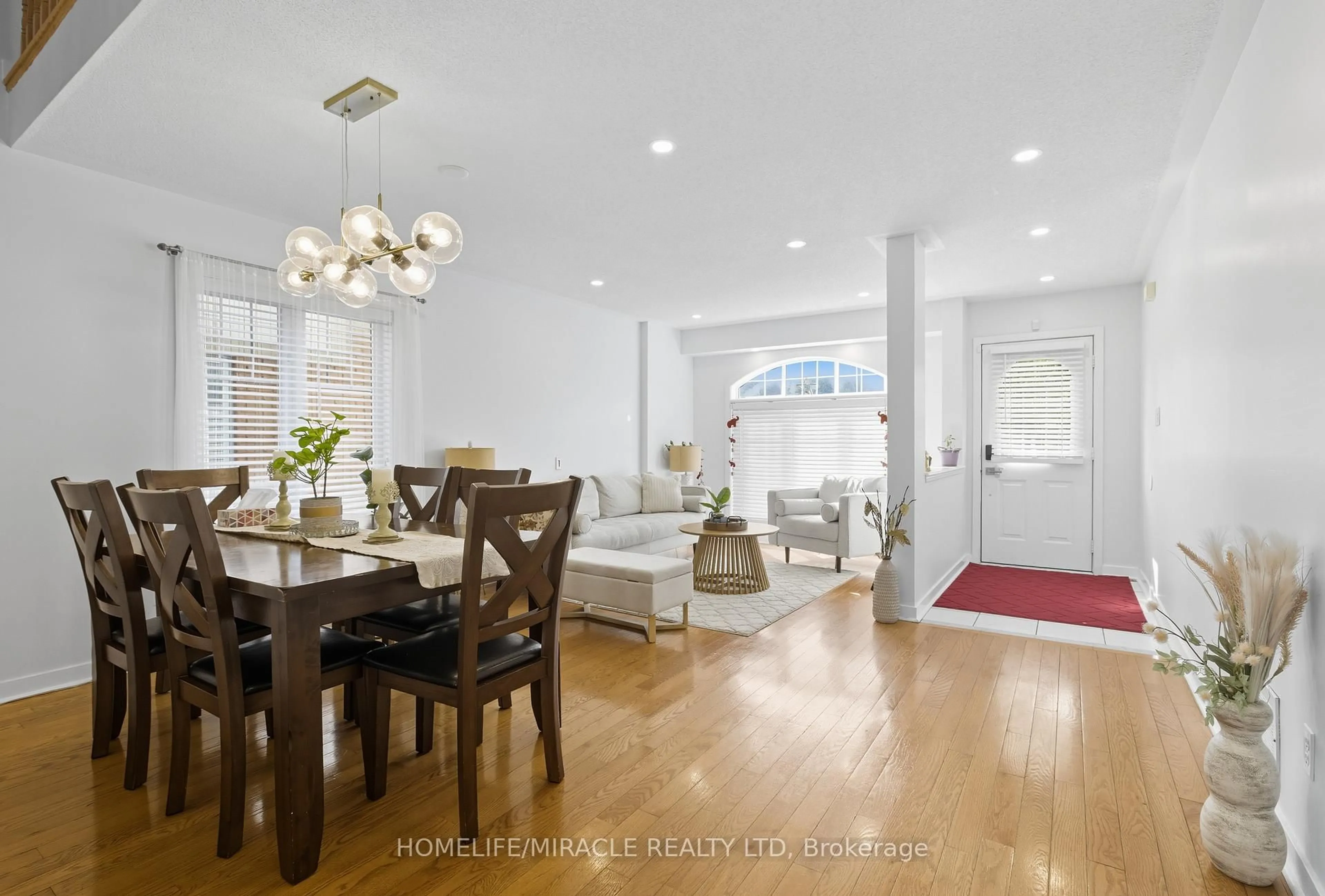 Dining room, unknown for 12 Robert Attersley Dr, Whitby Ontario L1R 3E3