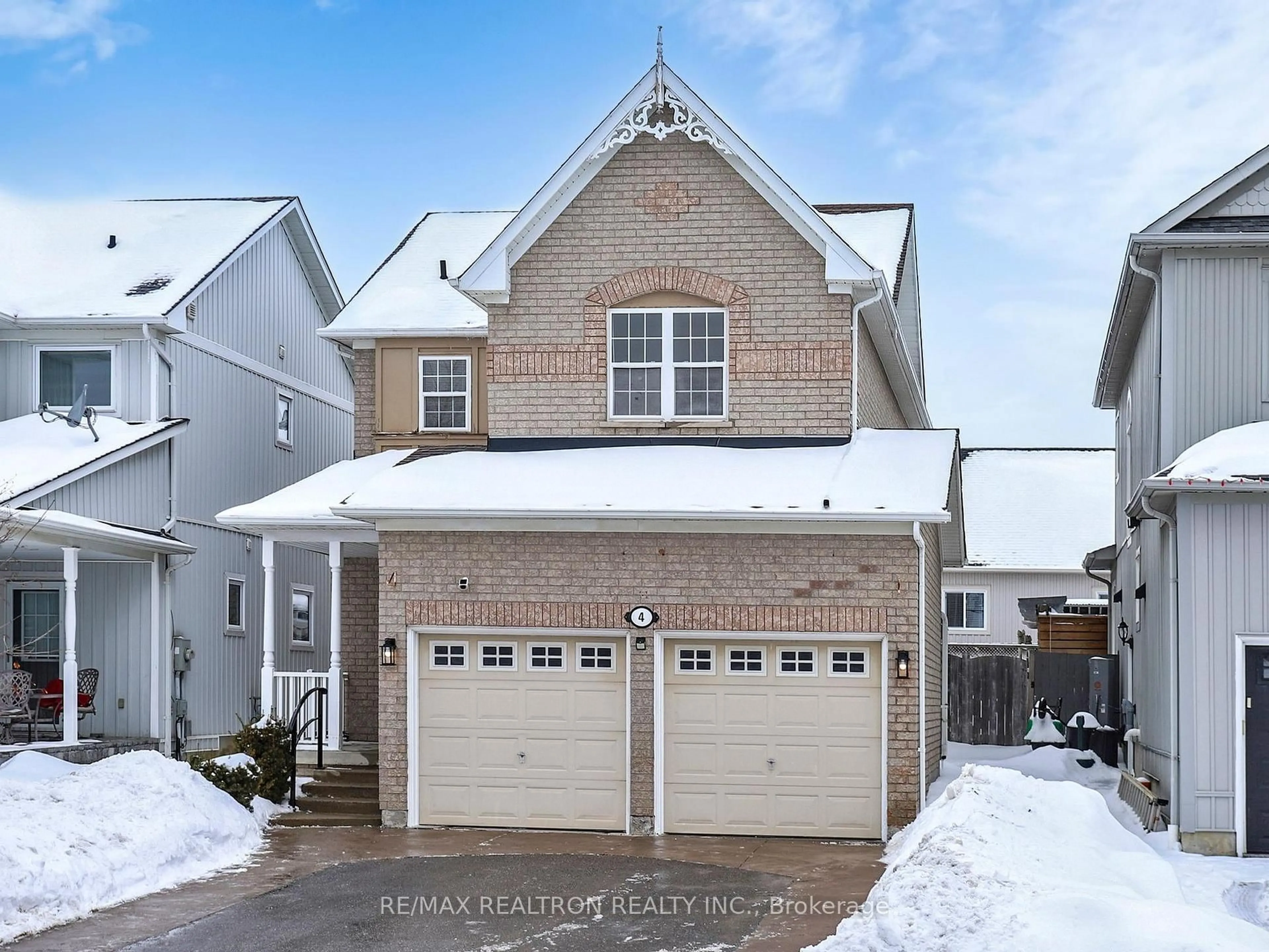 Home with brick exterior material, street for 4 Wessex Dr, Whitby Ontario L1M 2C4