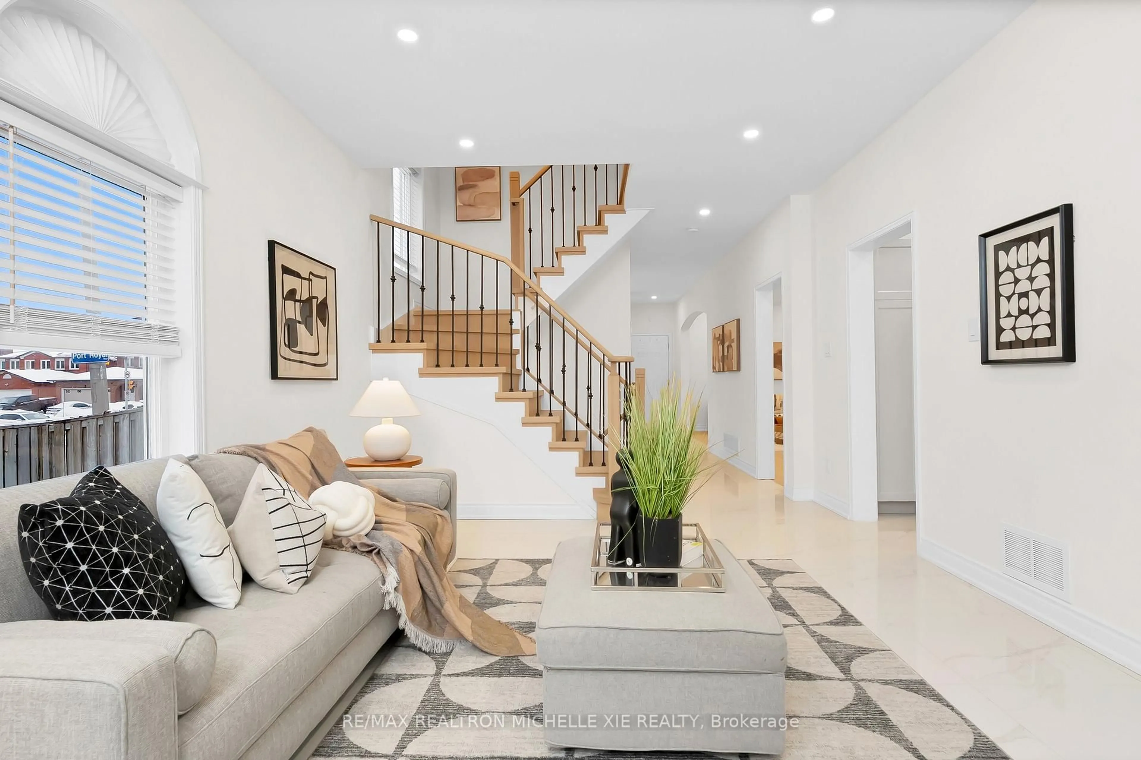 Unknown for 461 Port Royal Tr, Toronto Ontario M1V 5B4