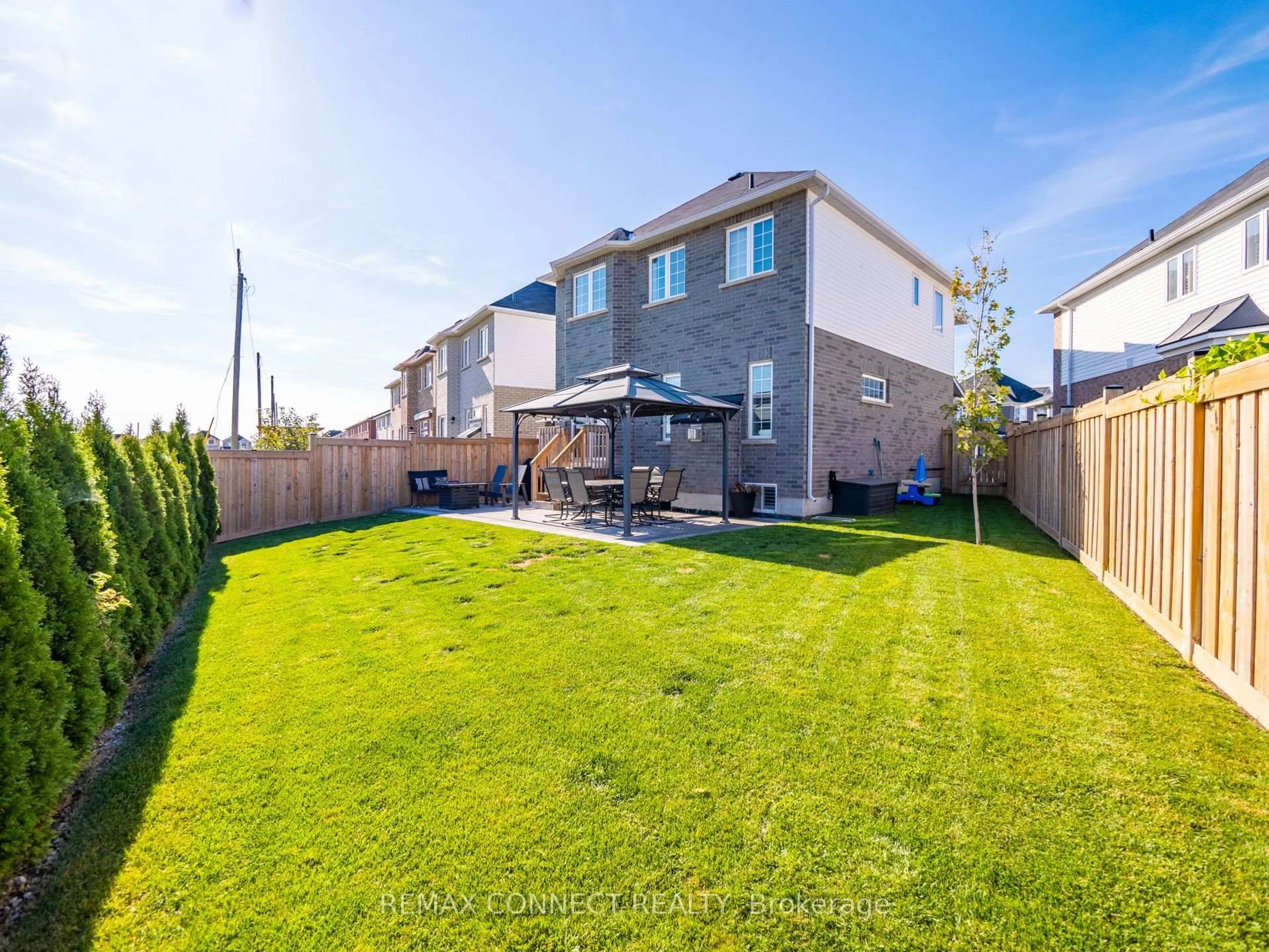 A pic from outside/outdoor area/front of a property/back of a property/a pic from drone, street for 63 Jevons Dr, Ajax Ontario L1Z 0T6