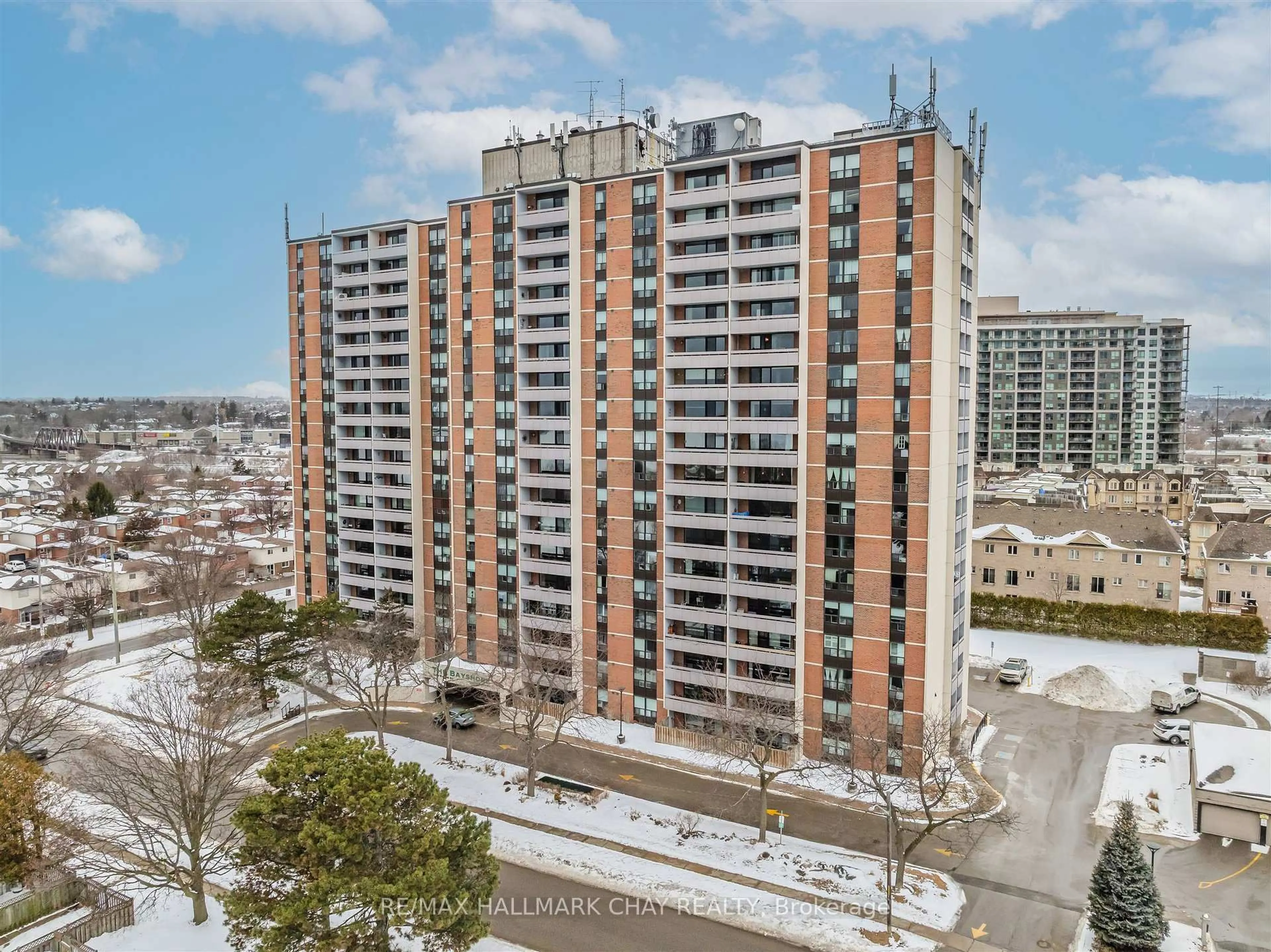 A pic from outside/outdoor area/front of a property/back of a property/a pic from drone, city buildings view from balcony for 1210 Radom St #208, Pickering Ontario L1W 2Z3