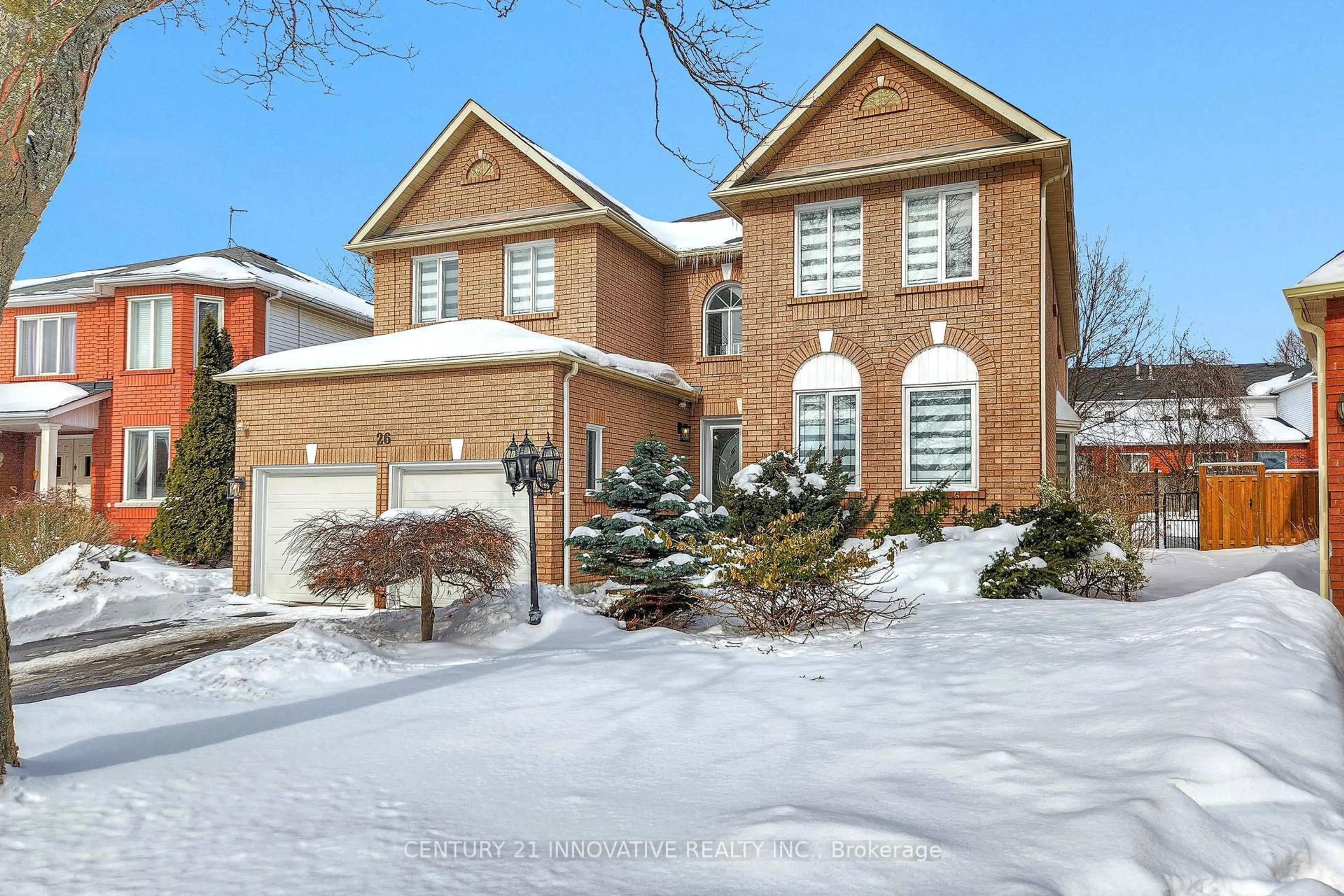 Home with brick exterior material, street for 26 Wigston Crt, Whitby Ontario L1R 2B9