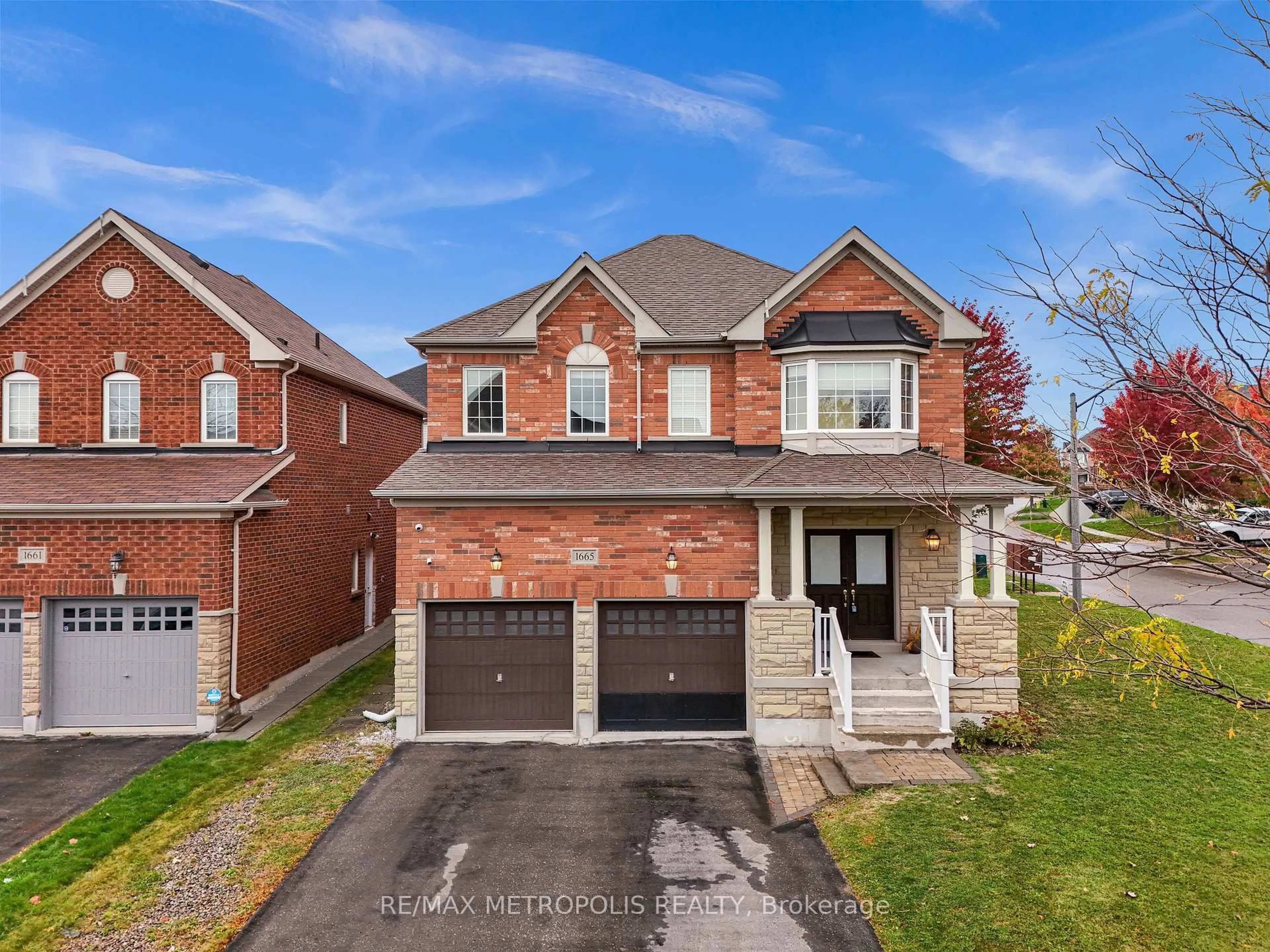 Home with brick exterior material, street for 1665 Pennel Dr, Oshawa Ontario L1K 0K2