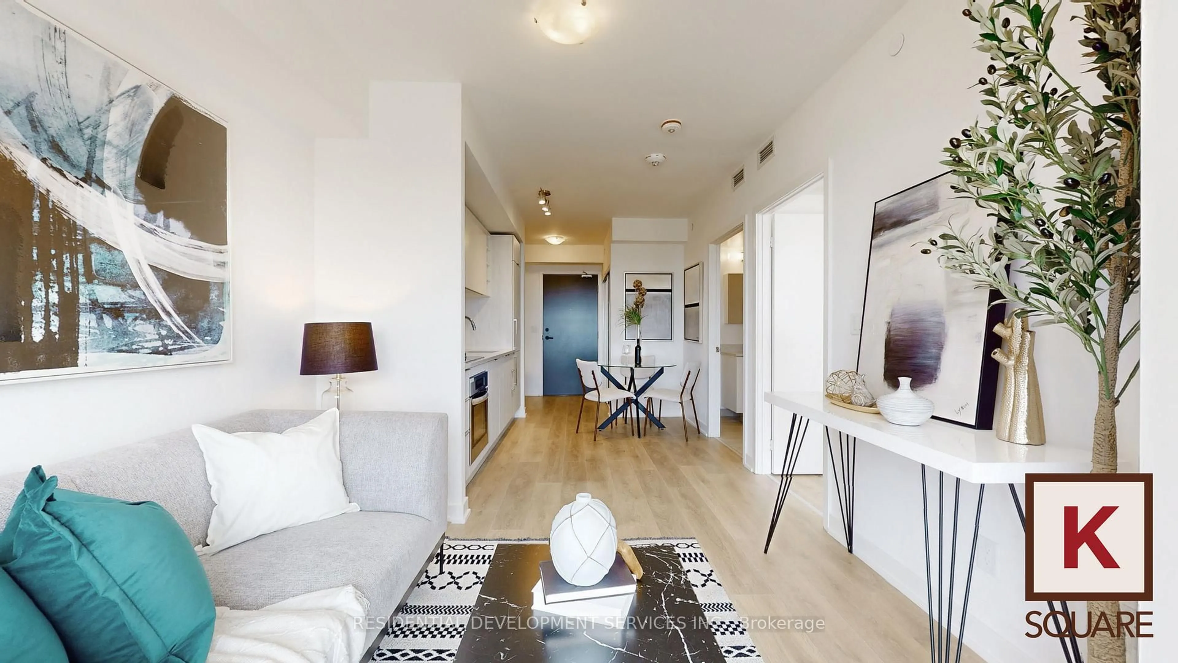 Living room with furniture, wood/laminate floor for 2031 Kennedy Rd #3025, Toronto Ontario M1T 0B8