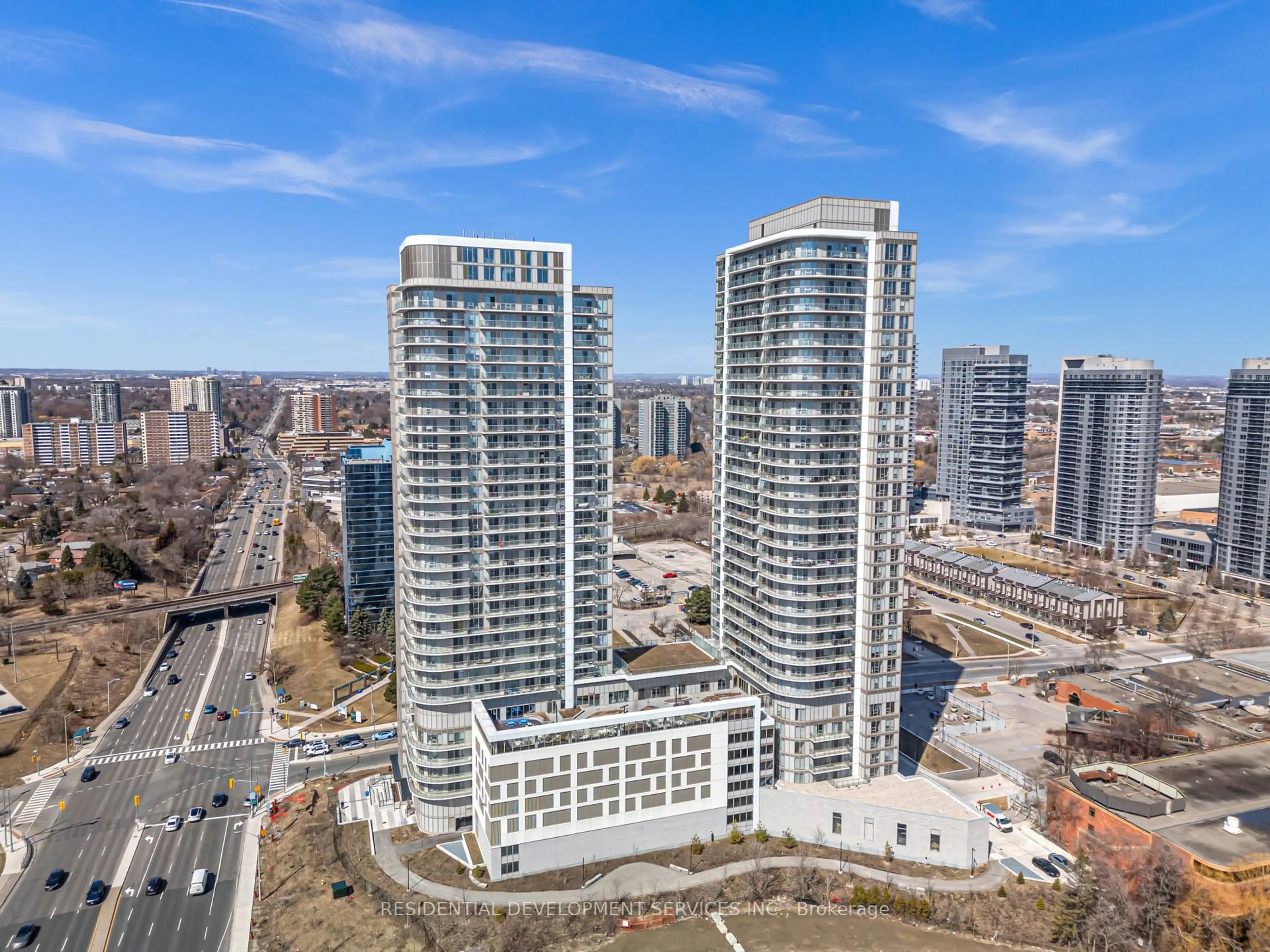 A pic from outside/outdoor area/front of a property/back of a property/a pic from drone, city buildings view from balcony for 2033 Kennedy Rd #1709, Toronto Ontario M1T 0B8