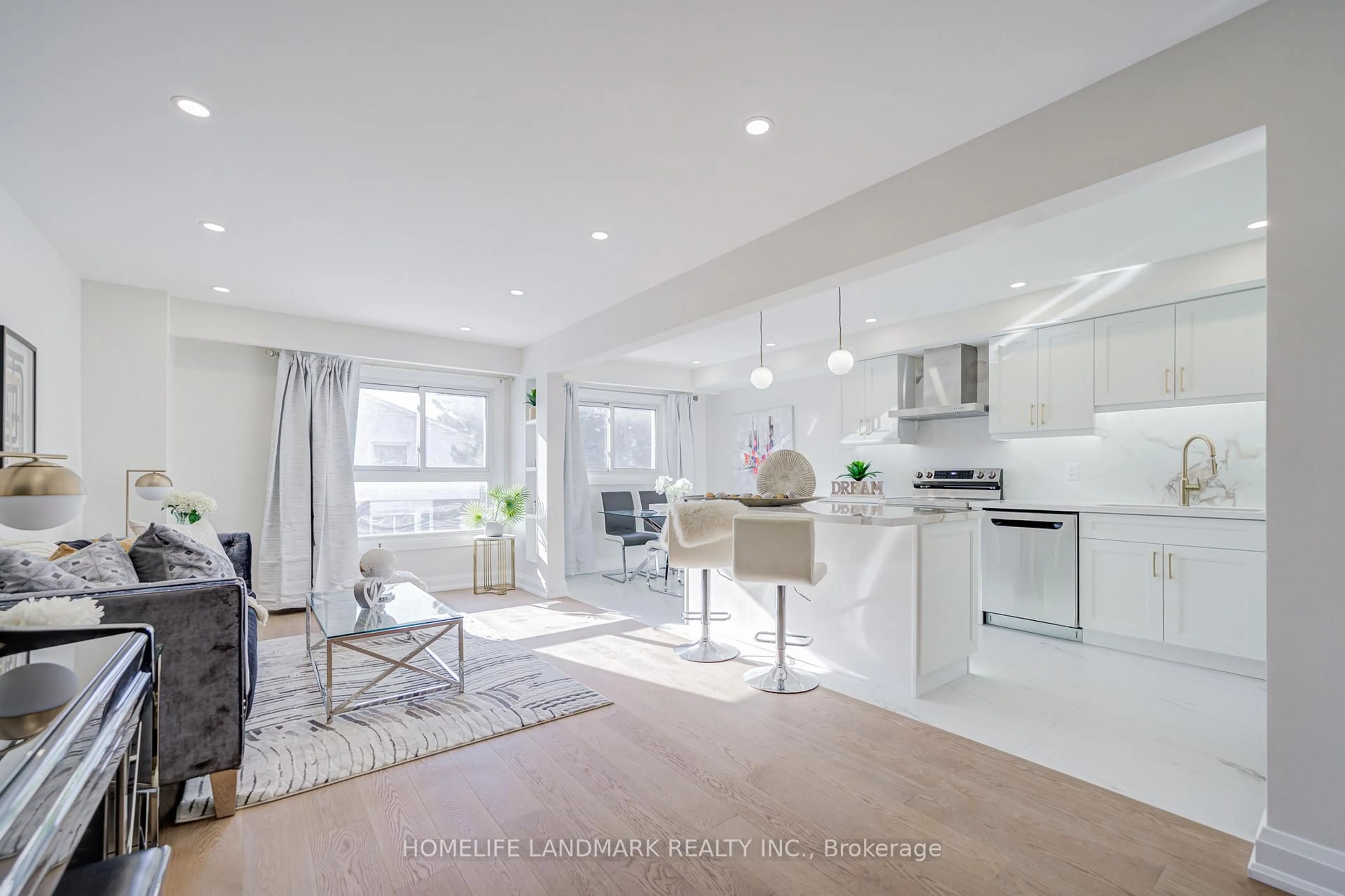 Open concept kitchen, unknown for 164 Bellefontaine St, Toronto Ontario M1S 4E6