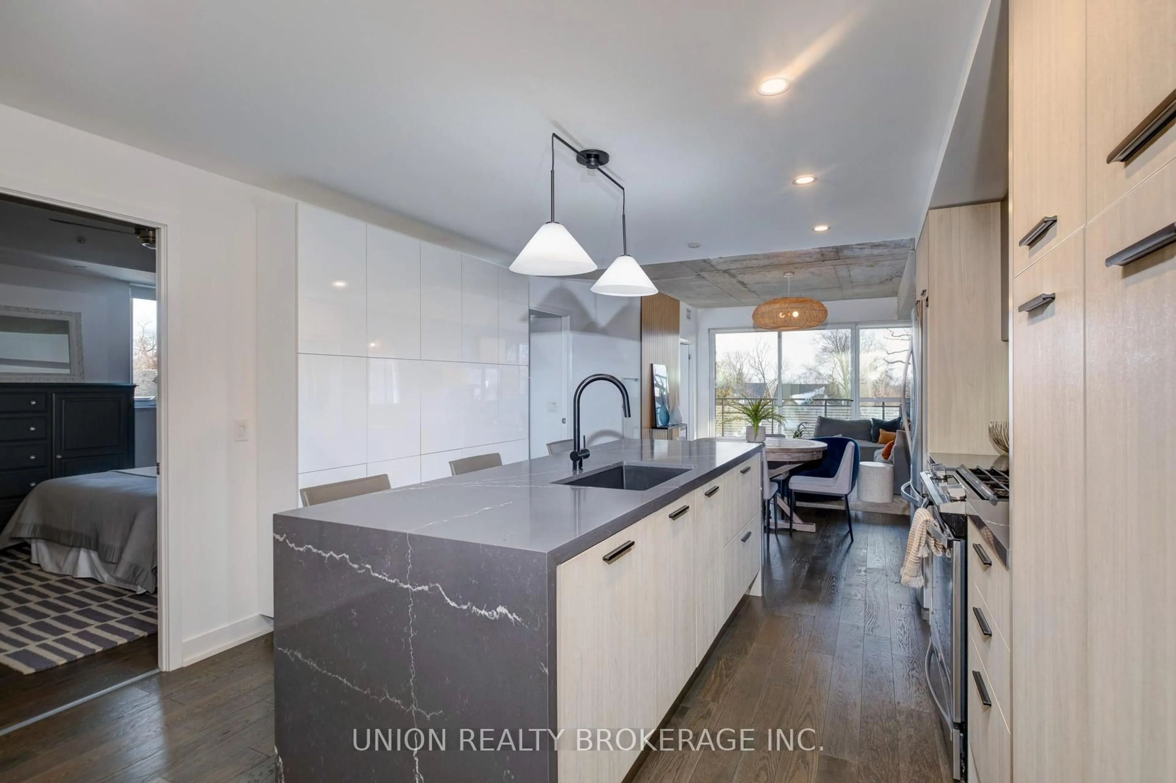 Open concept kitchen, unknown for 665 Kingston Rd #309, Toronto Ontario M4E 0B6