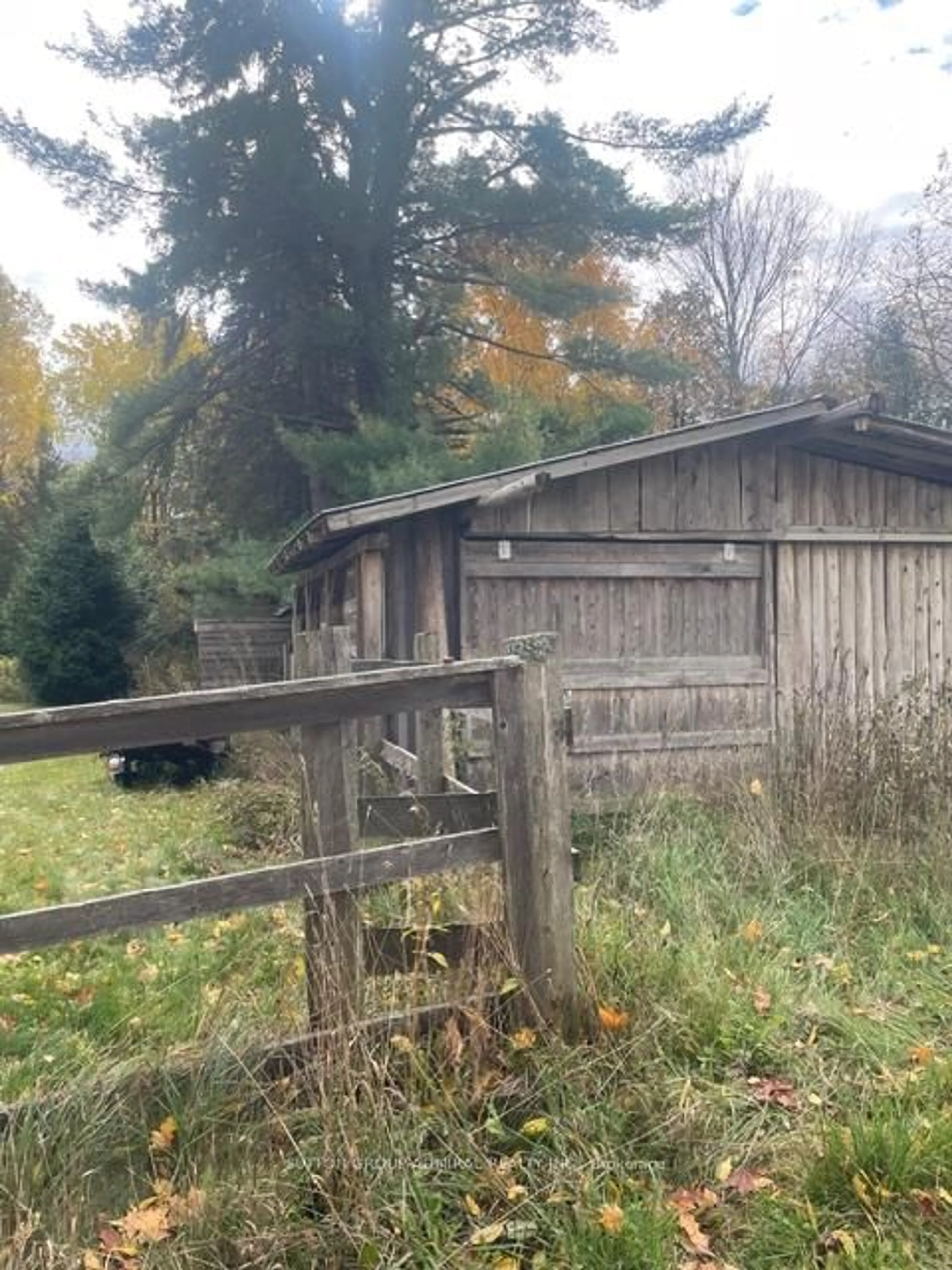 Shed for 7574 White Rd, Clarington Ontario L0A 1E0