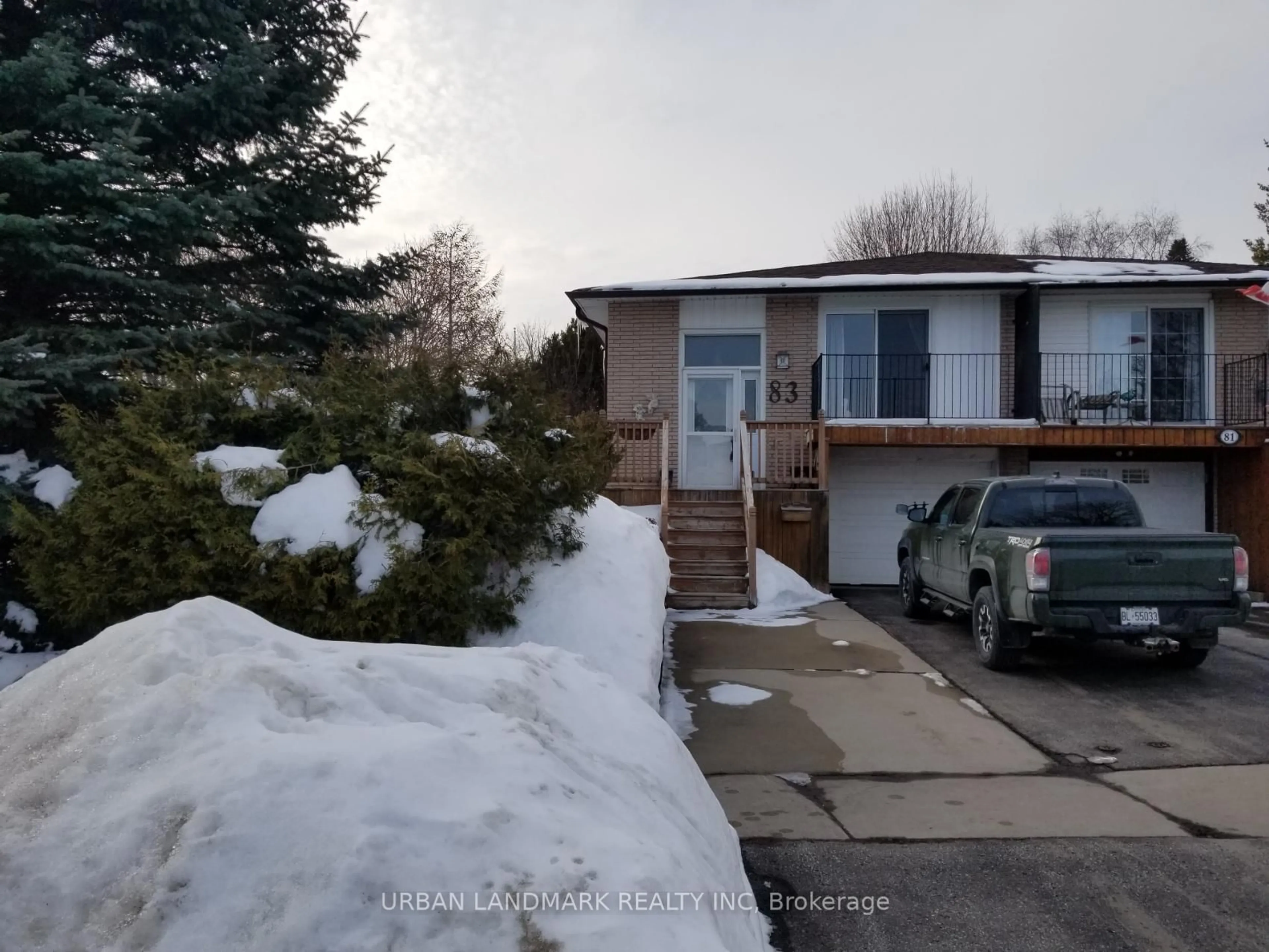 Unknown for 83 Lawrence Cres, Clarington Ontario L1C 3M7