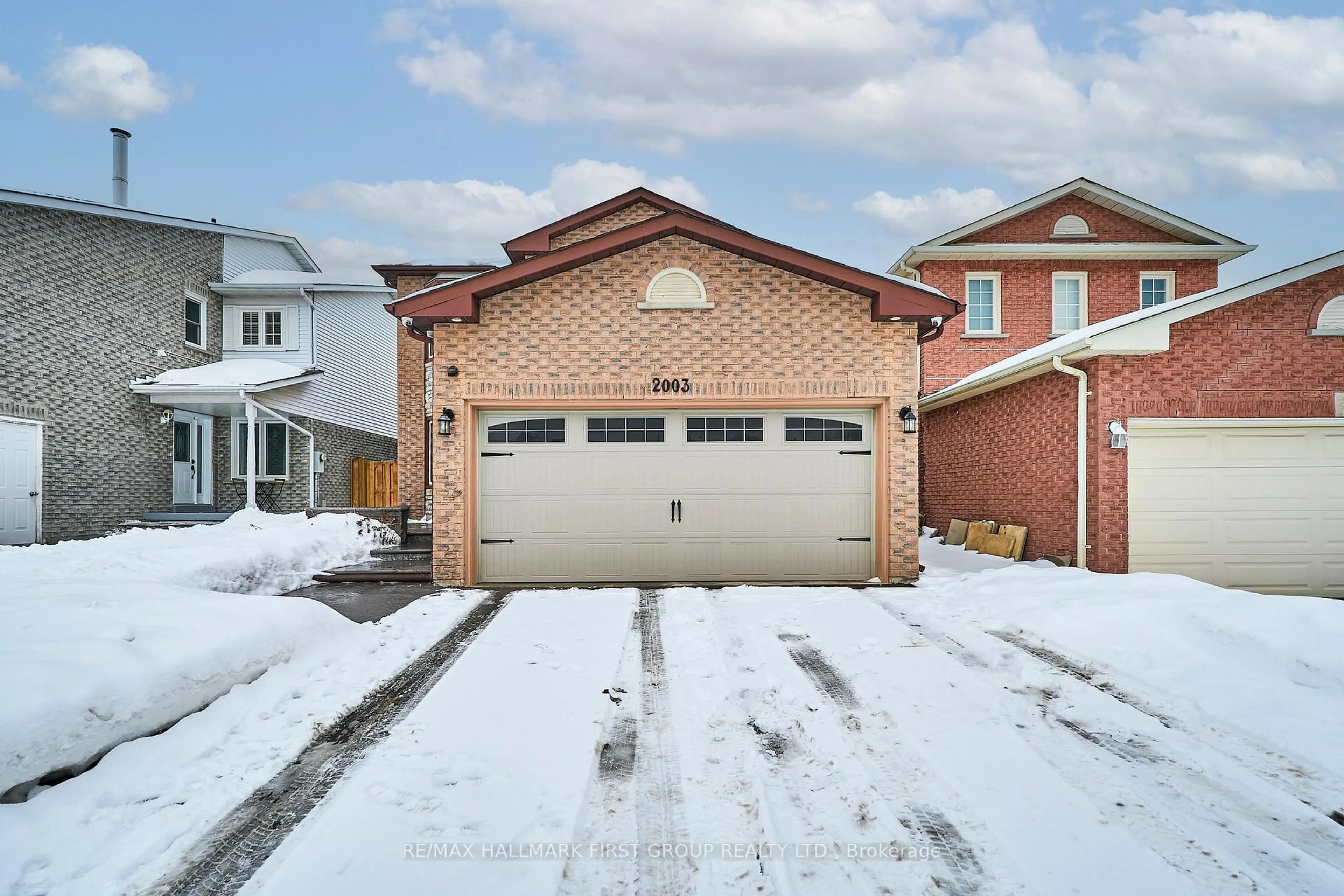 Home with brick exterior material, street for 2003 Blue Ridge Cres, Pickering Ontario L1X 2N2