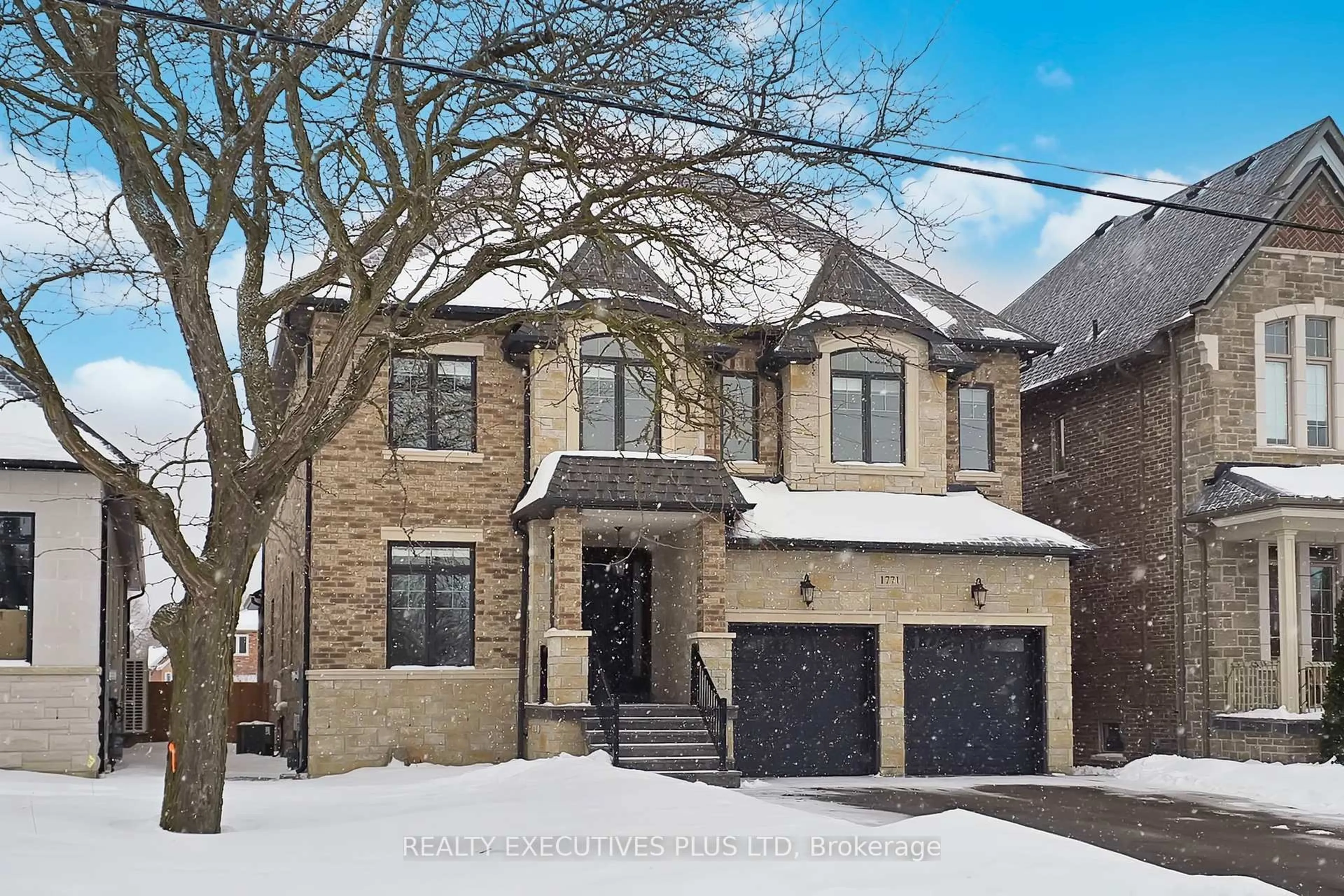 Home with brick exterior material, street for 1771 Woodview Ave, Pickering Ontario L1V 1L3