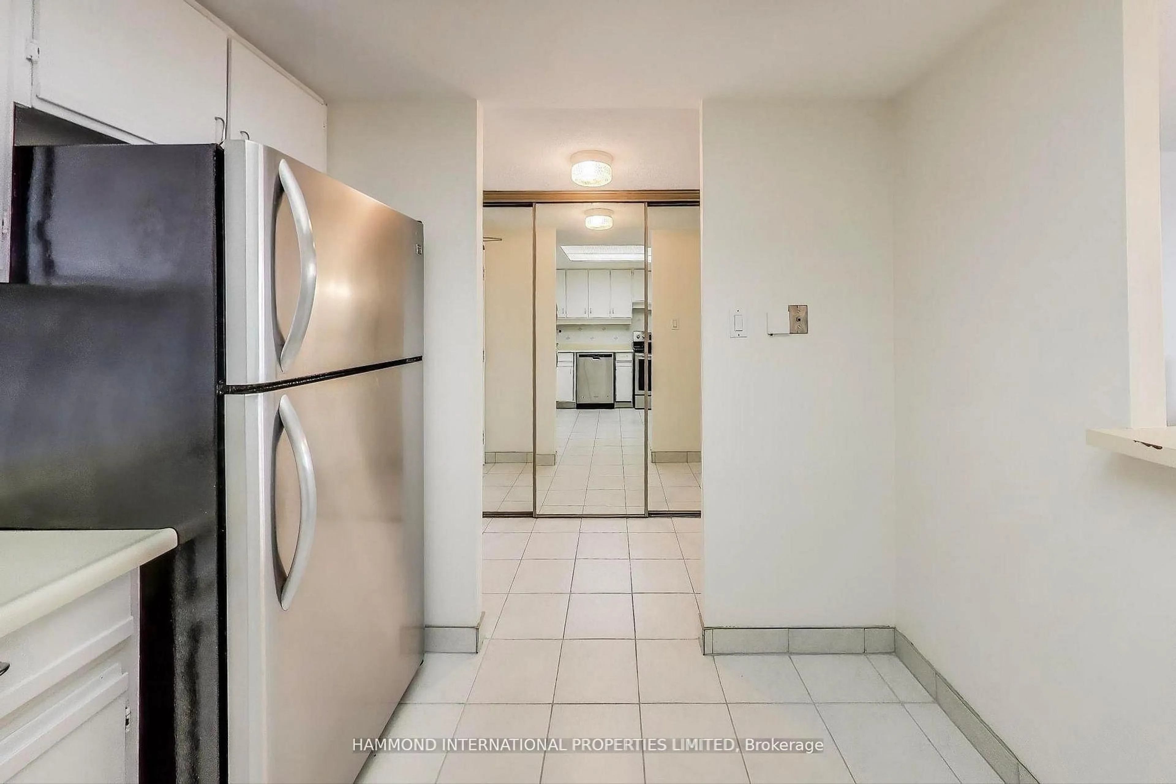 Unknown for 10 Dean Park Rd #416, Toronto Ontario M1B 3G8