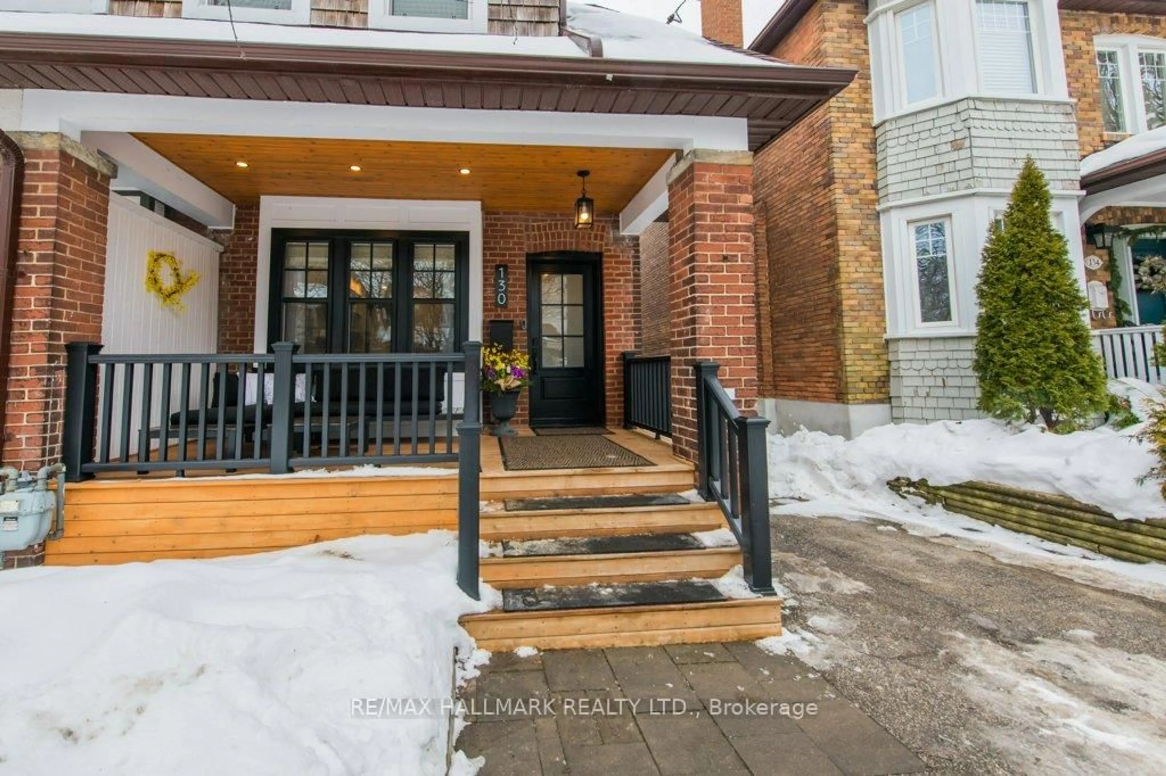 Home with brick exterior material, street for 130 Bingham Ave, Toronto Ontario M4E 3R3