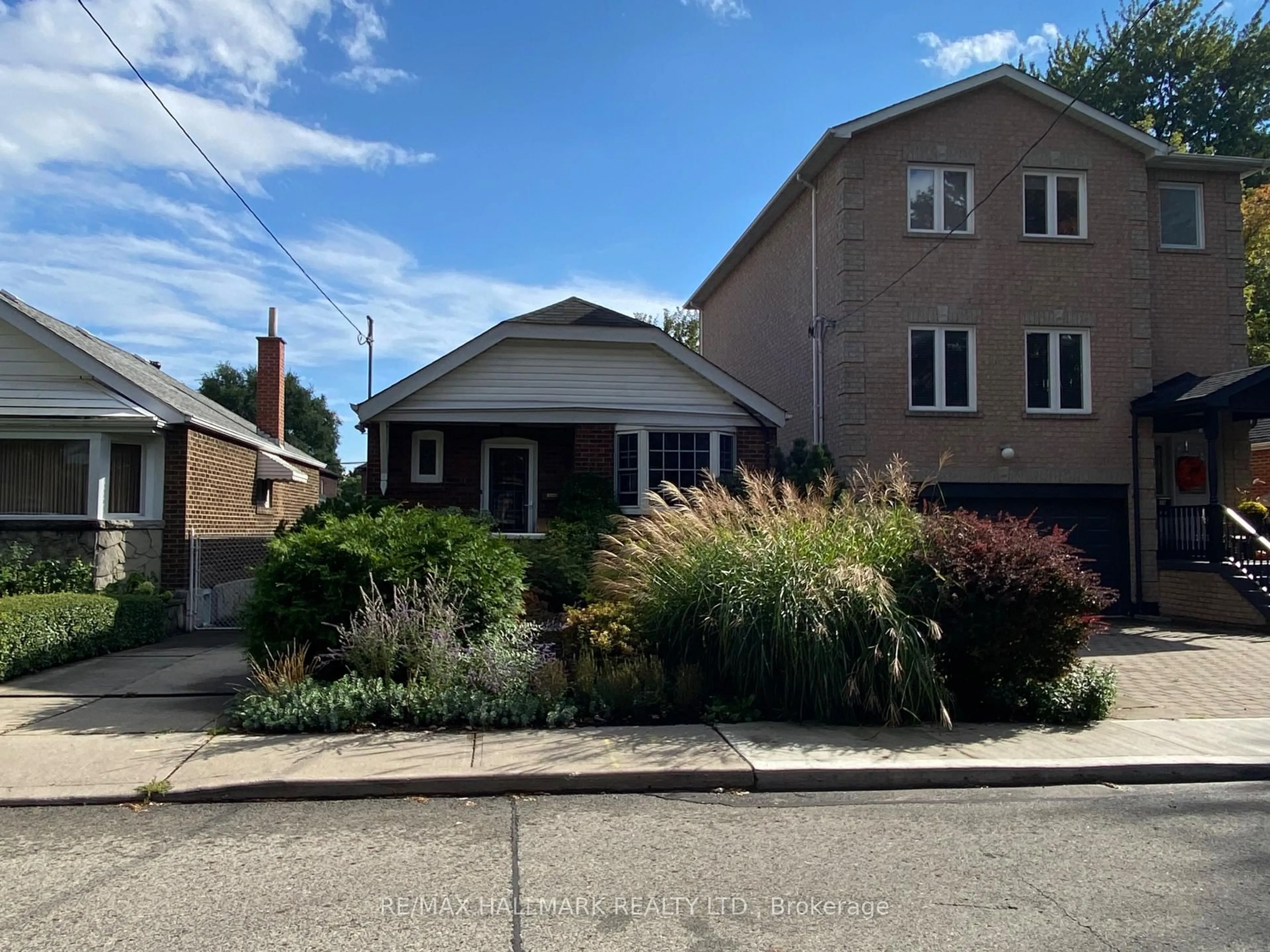 Unknown for 41 Richard Ave, Toronto Ontario M4L 1W8