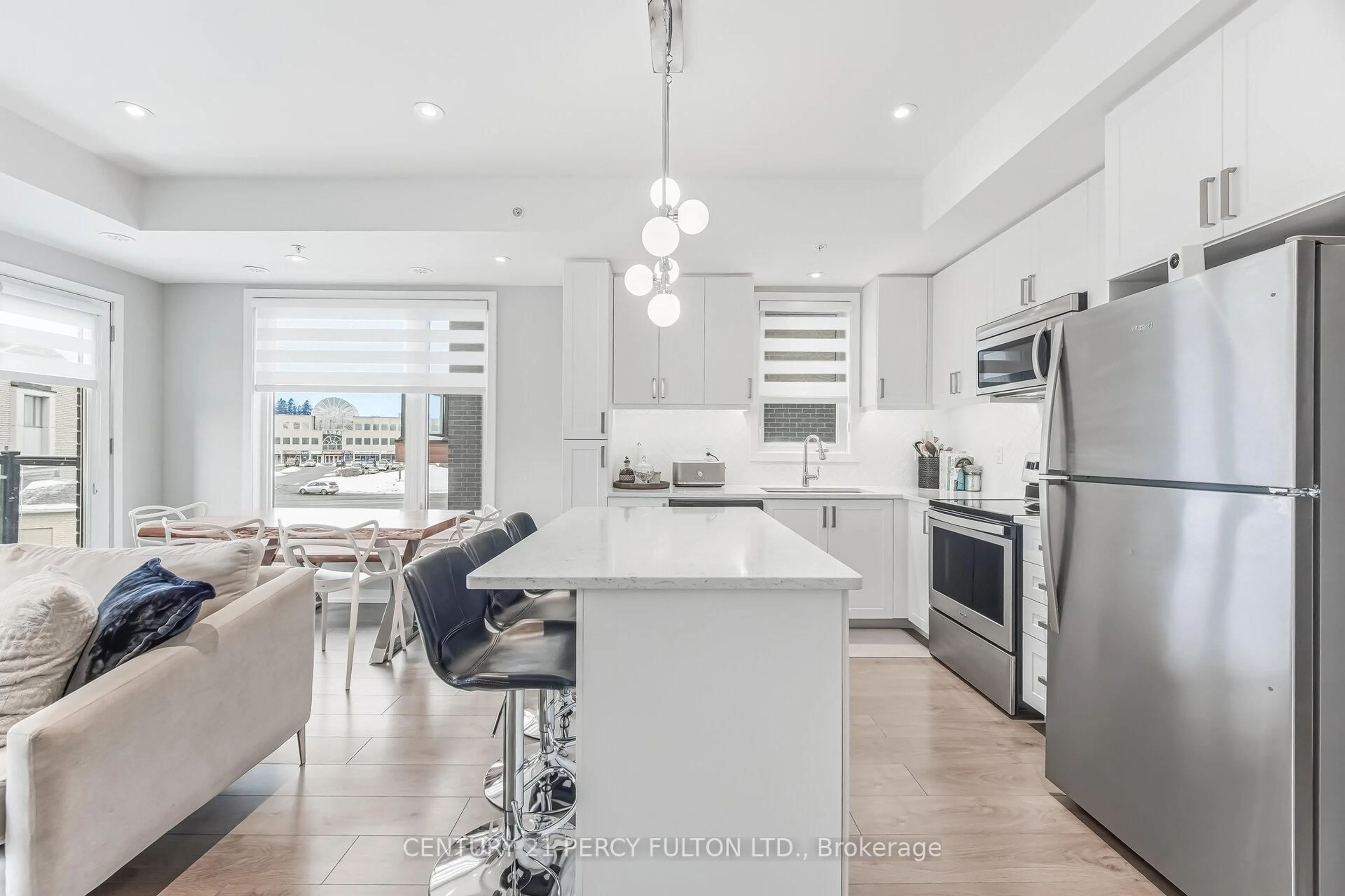 Open concept kitchen, ceramic/tile floor for 1555 Kingston Rd #536, Pickering Ontario L1V 0E9