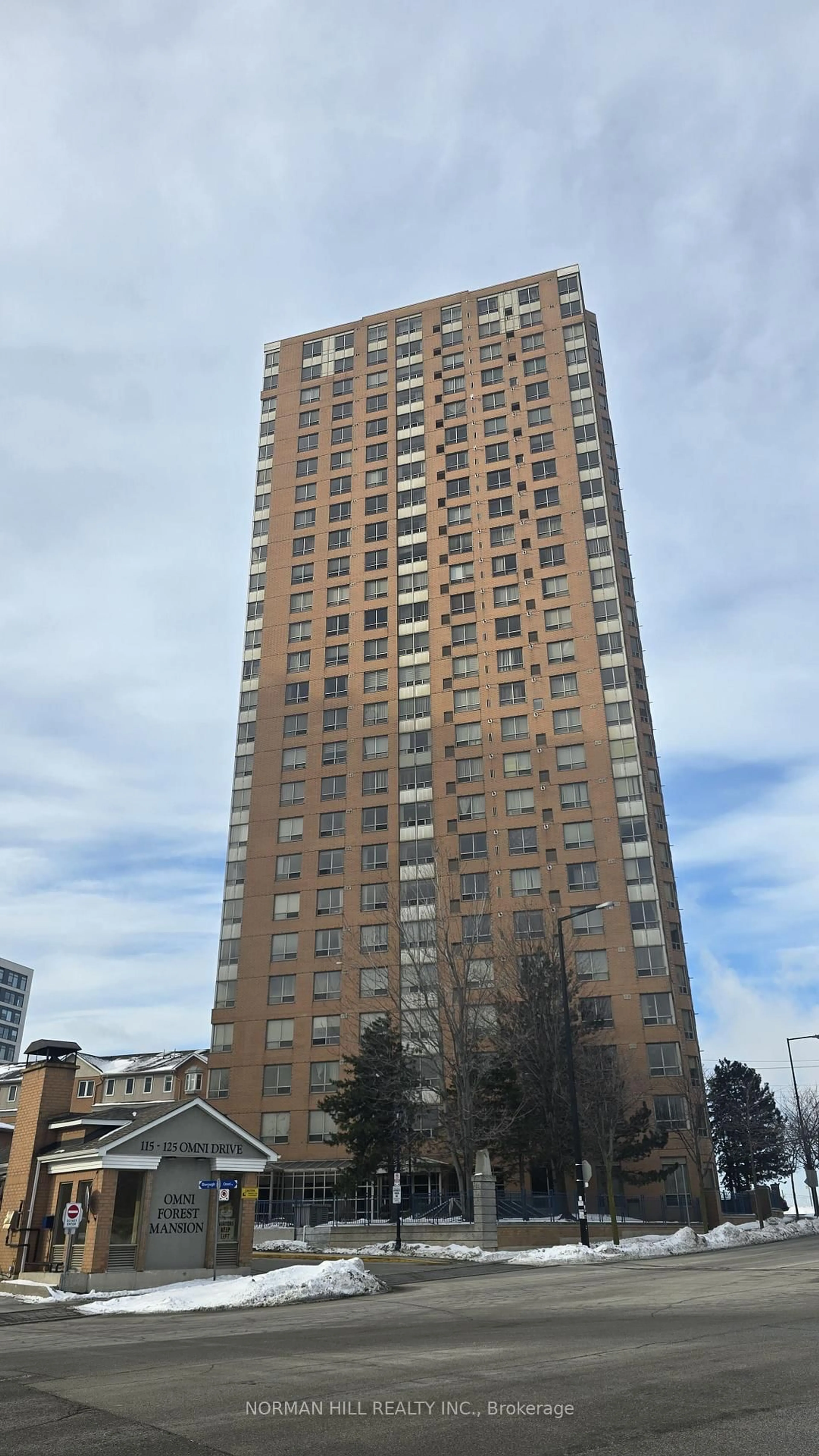 Unknown for 115 Omni Dr #306, Toronto Ontario M1P 5B4