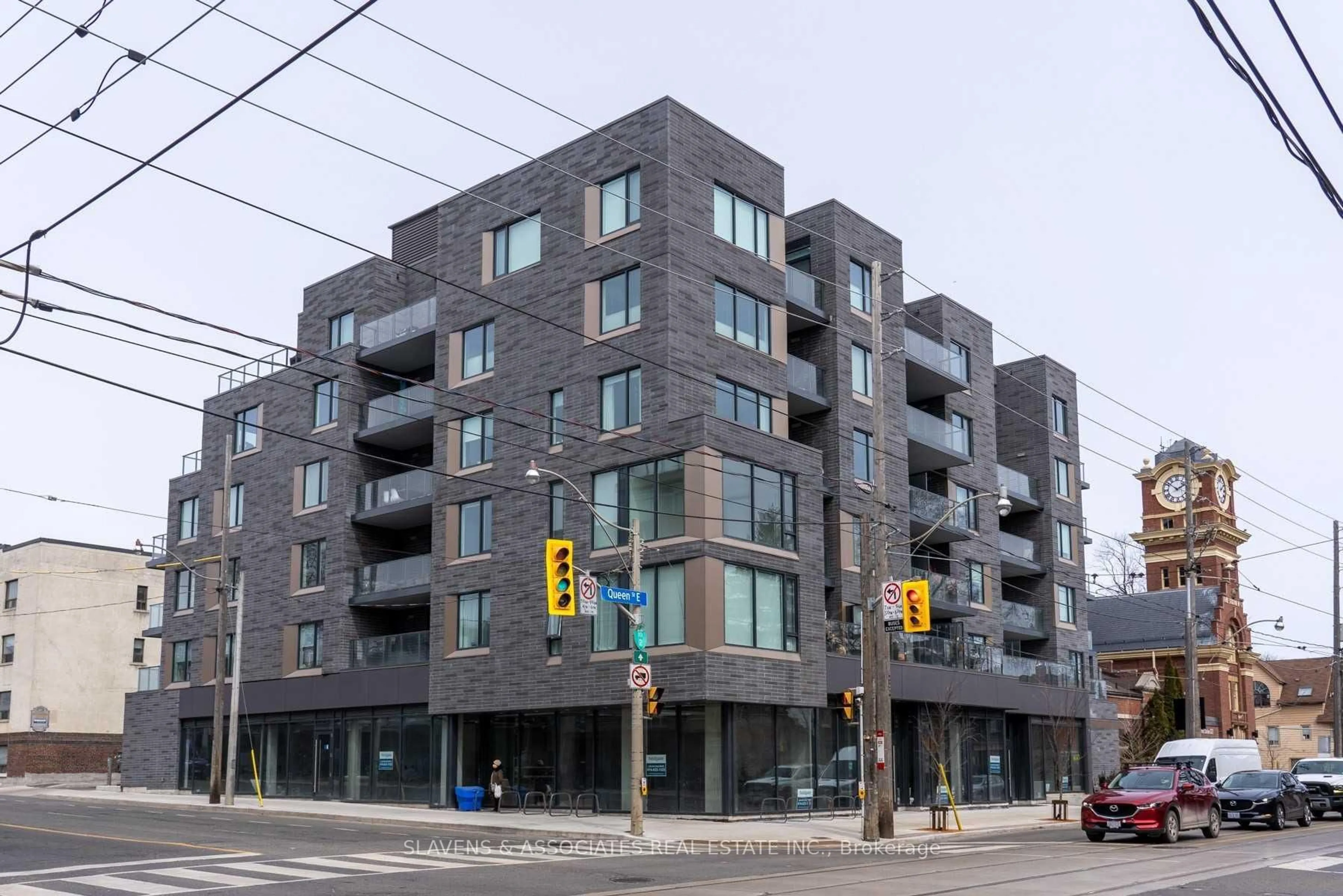 Unknown for 1888 Queen St #203, Toronto Ontario M4L 1H4