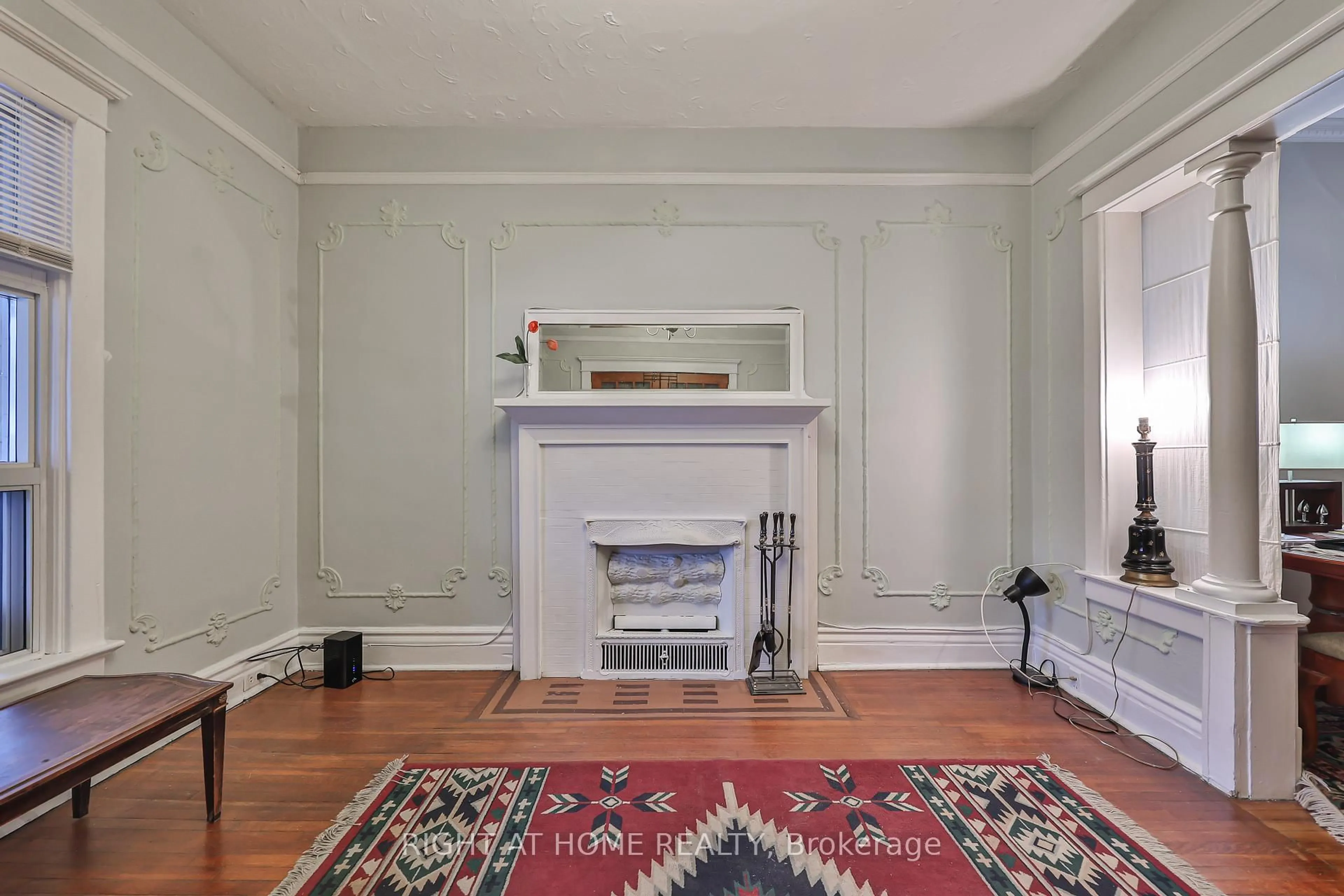 A pic of a room for 1448 Dundas St, Toronto Ontario M4M 1S8