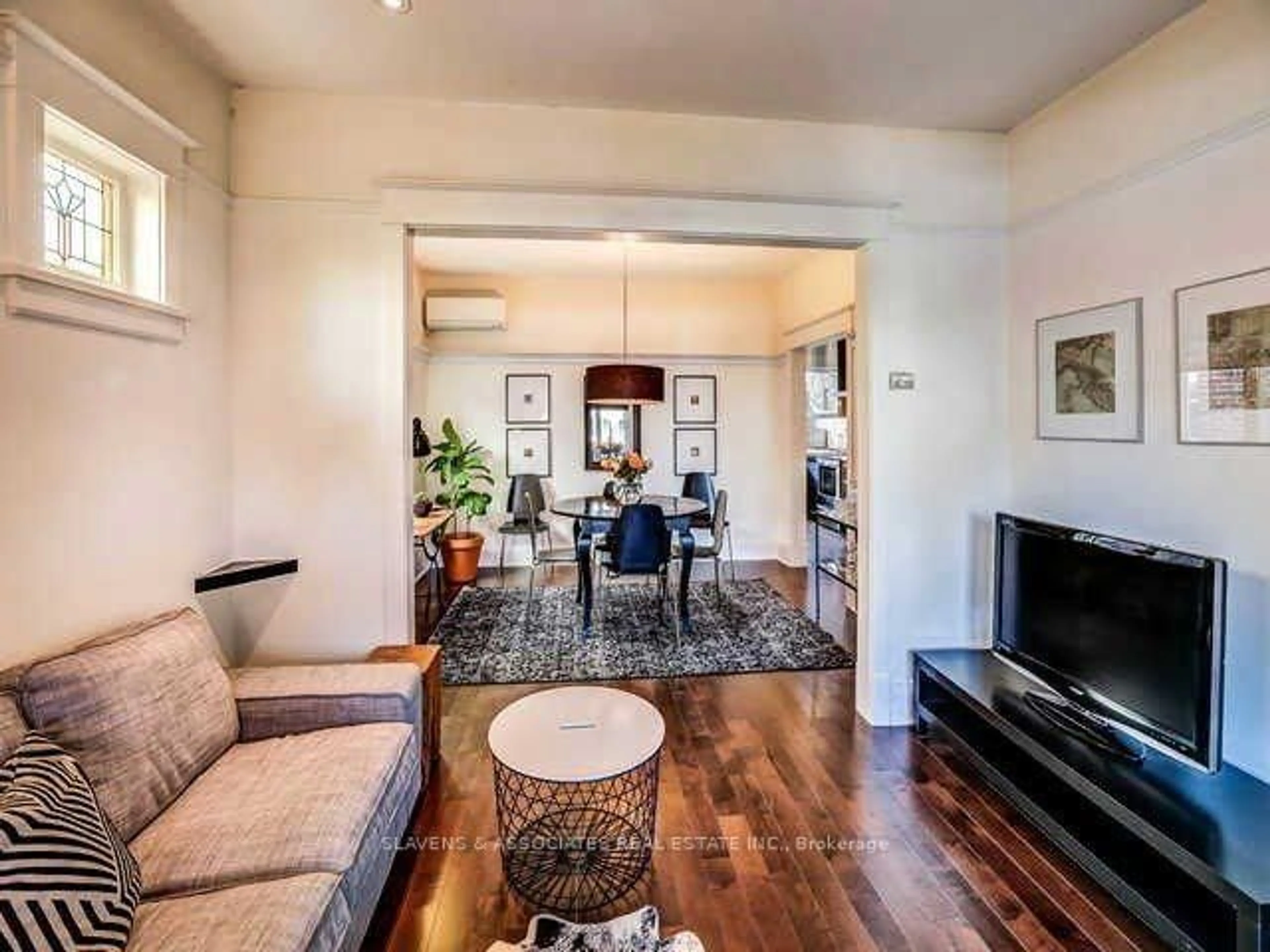 Living room with furniture, unknown for 13 Sutherland Ave, Toronto Ontario M4C 1R8