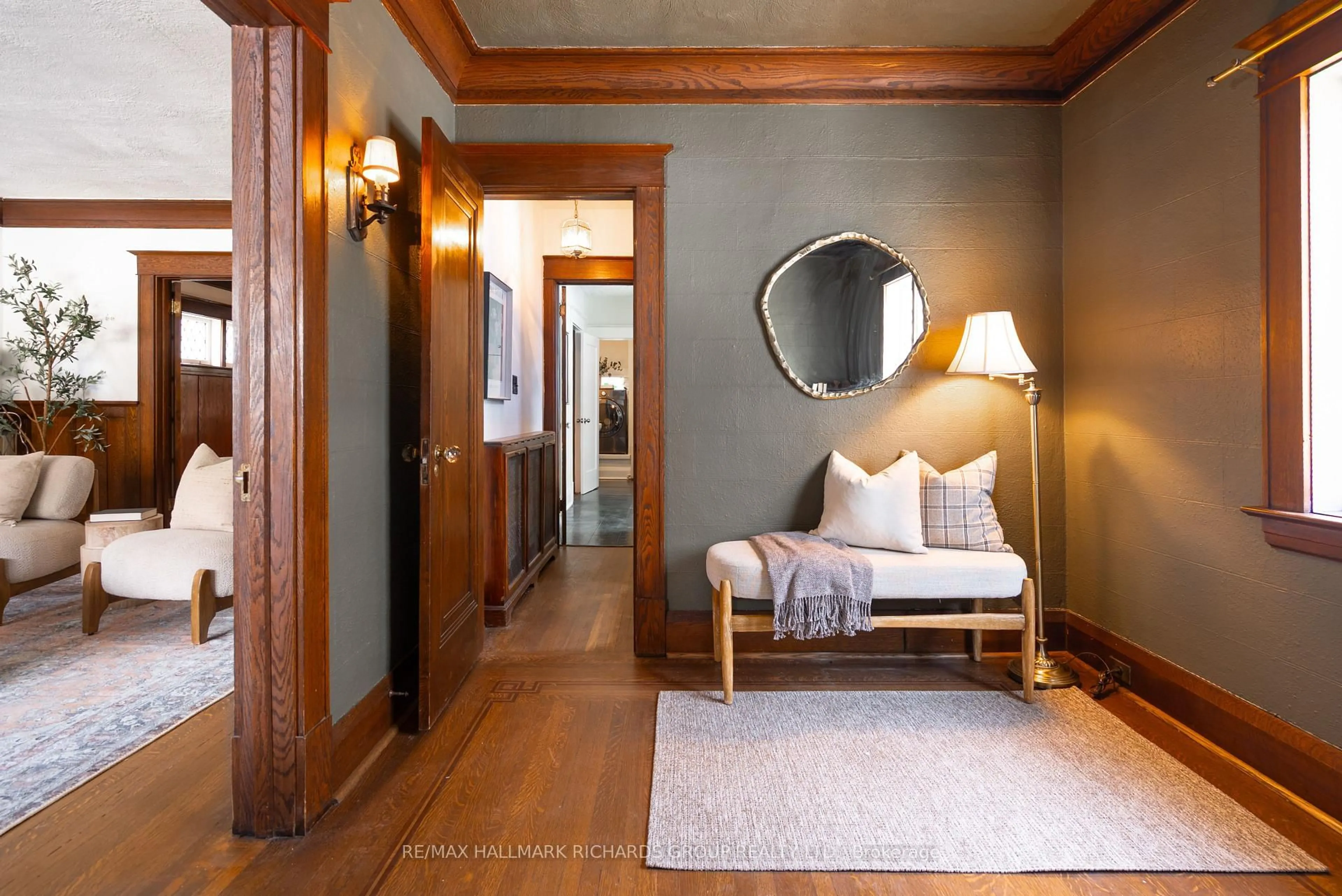 Indoor entryway for 226 Glen Manor Dr, Toronto Ontario M4E 2W7