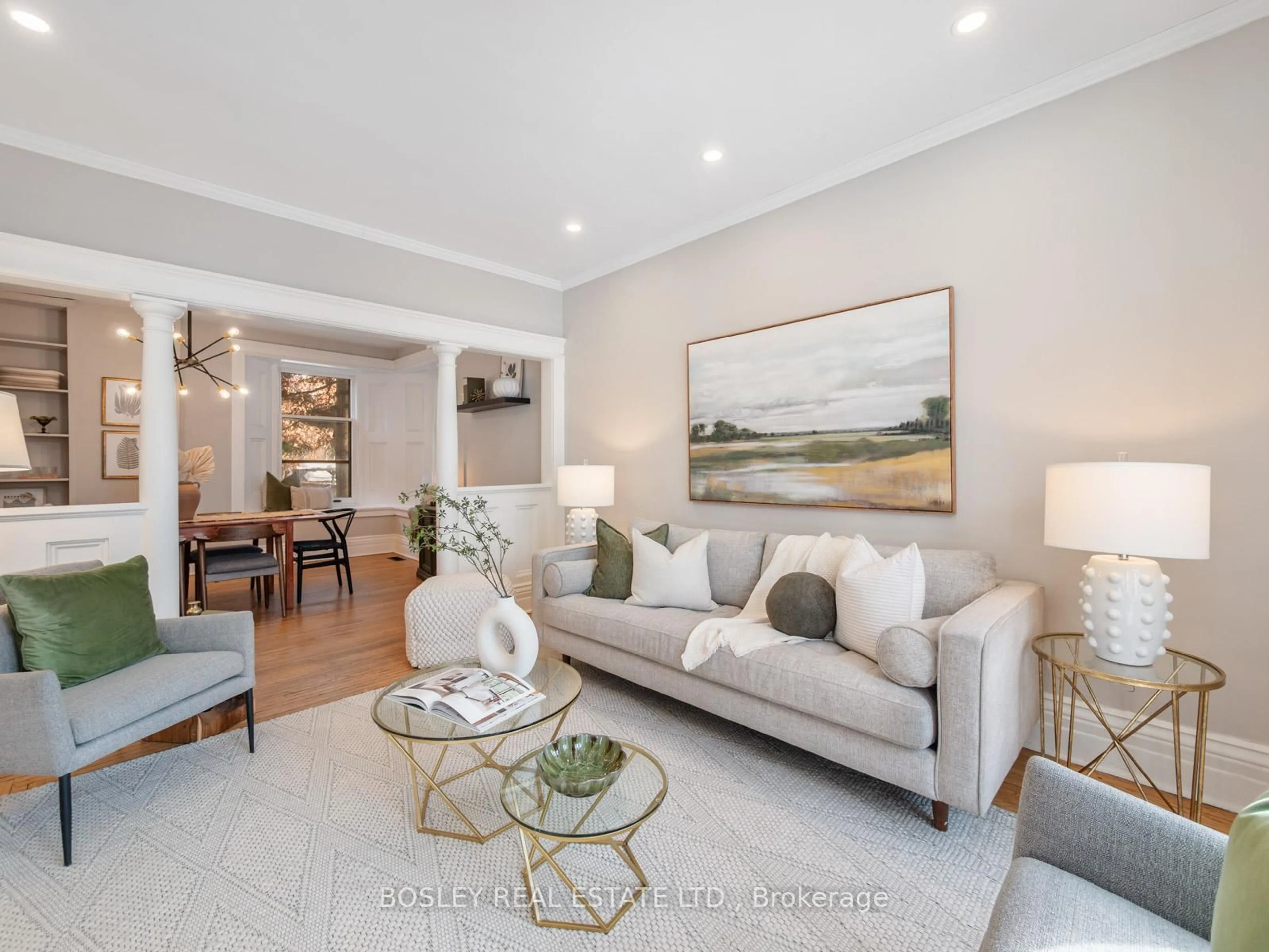 Living room with furniture, unknown for 43 Bellefair Ave, Toronto Ontario M4L 3T7