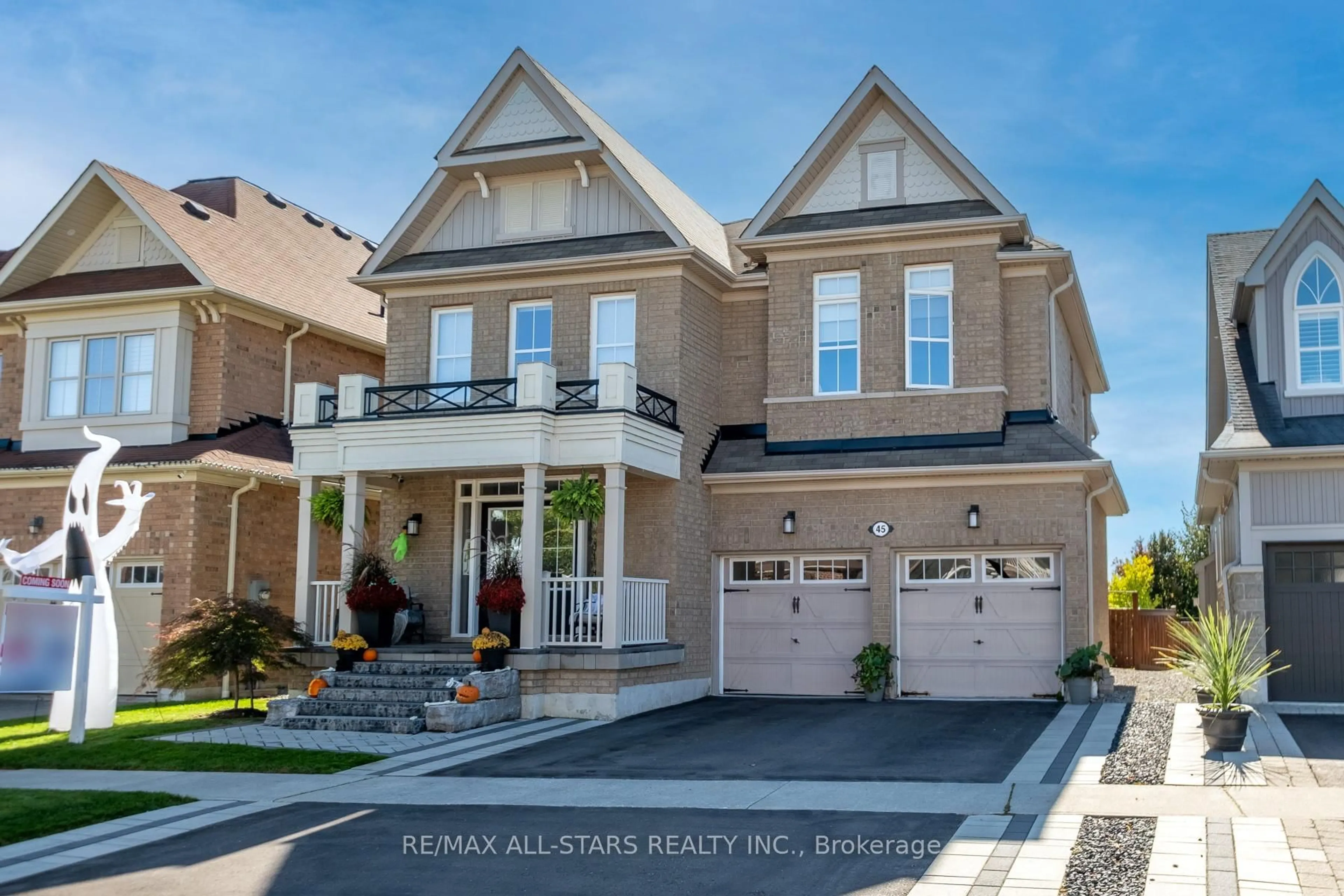 Home with brick exterior material, street for 45 Jarrow Cres, Whitby Ontario L1M 0H2