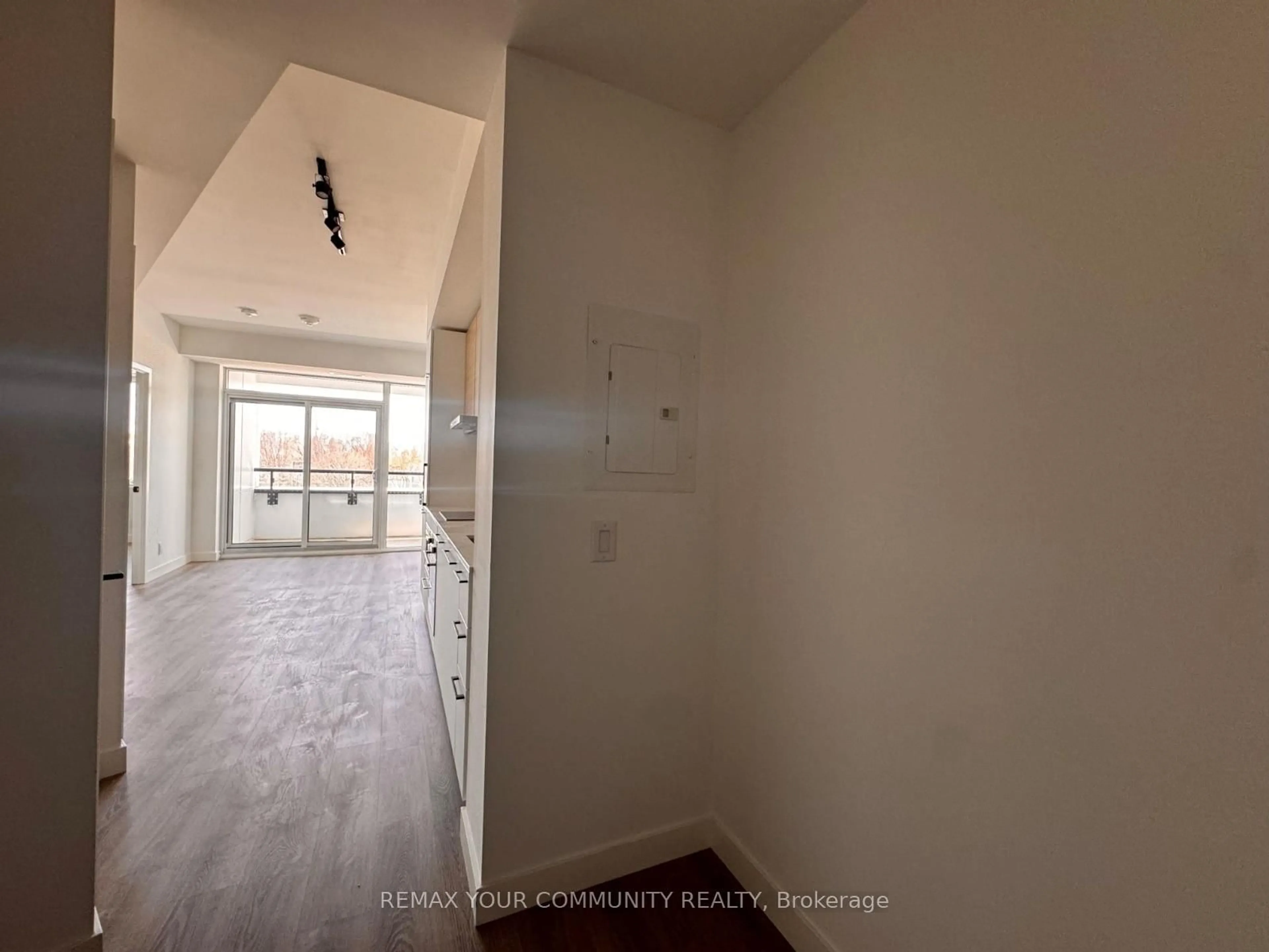 A pic of a room for 1050 Eastern Ave #314, Toronto Ontario M4L 0B7