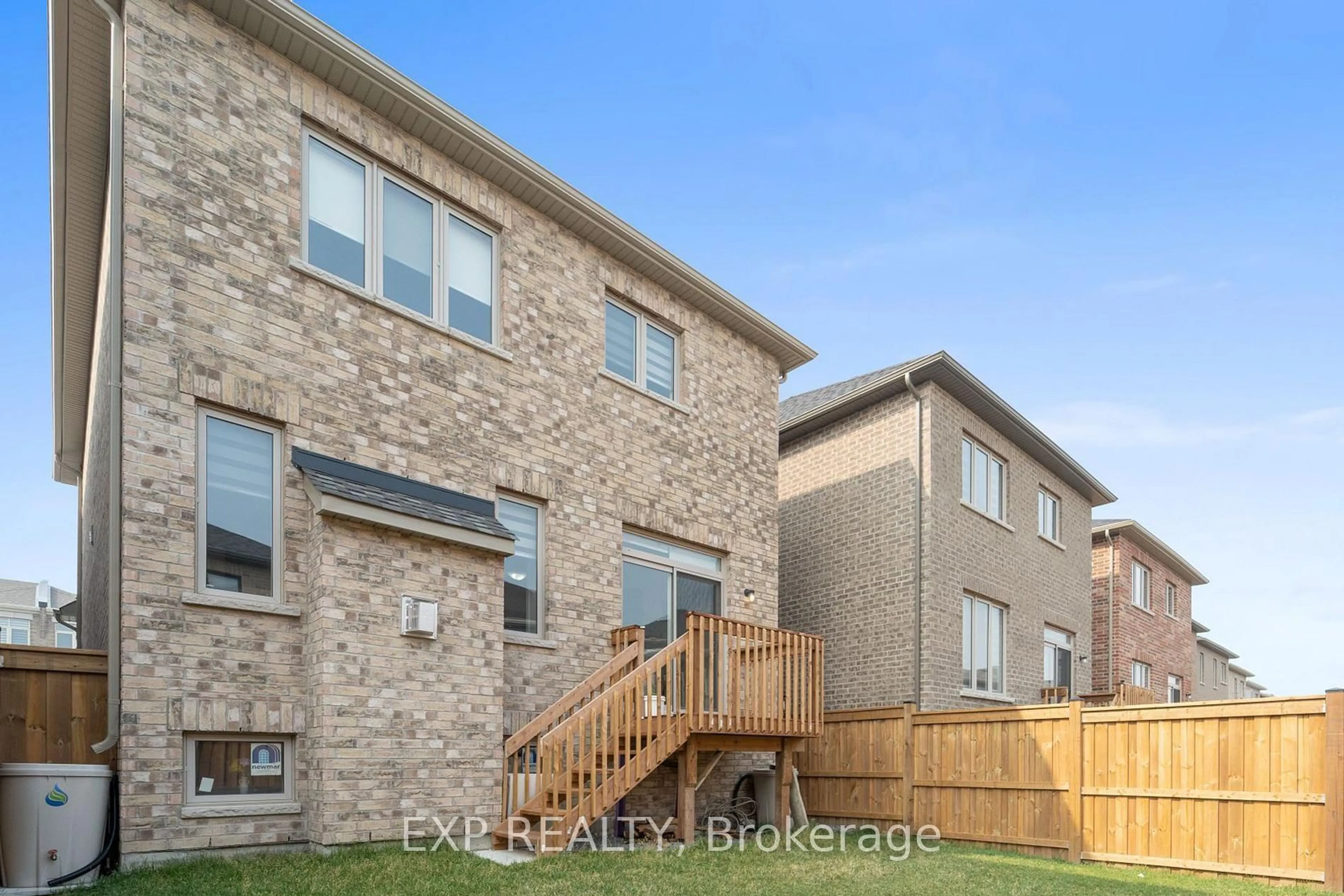 Home with brick exterior material, street for 1037 Skyridge Blvd, Pickering Ontario L1X 0G5