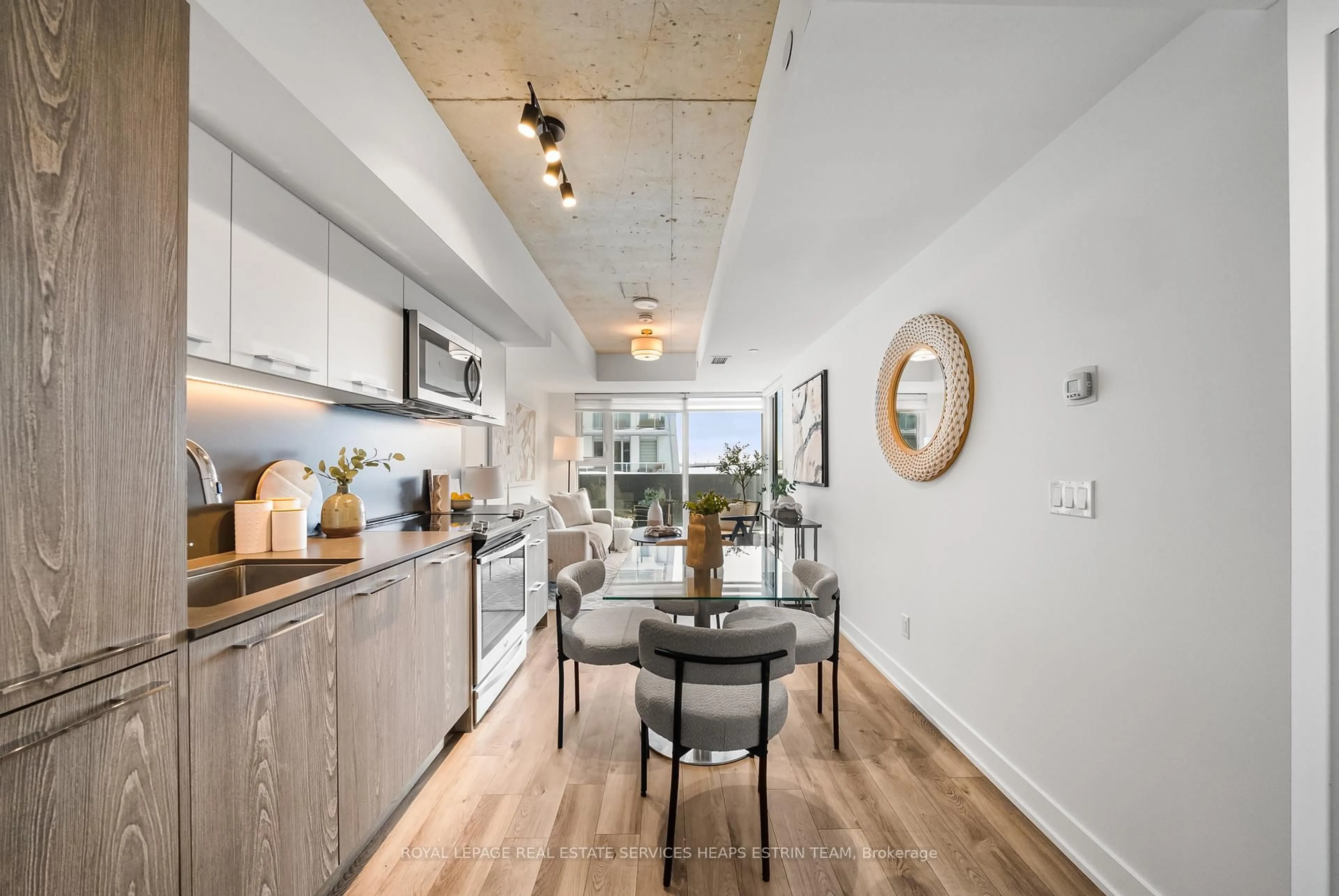 Open concept kitchen, unknown for 30 Baseball Pl #719, Toronto Ontario M4M 0E8