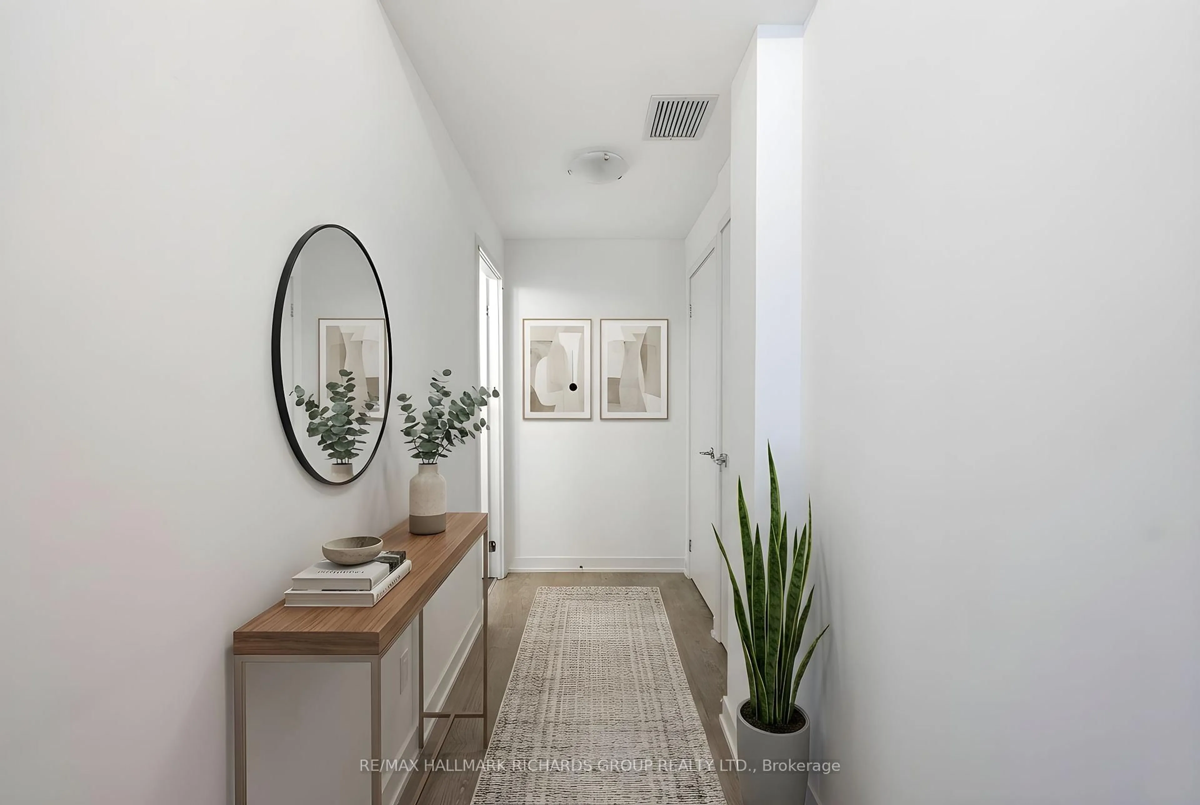 Indoor entryway for 35 Birchcliff Ave #23, Toronto Ontario M1N 3C5