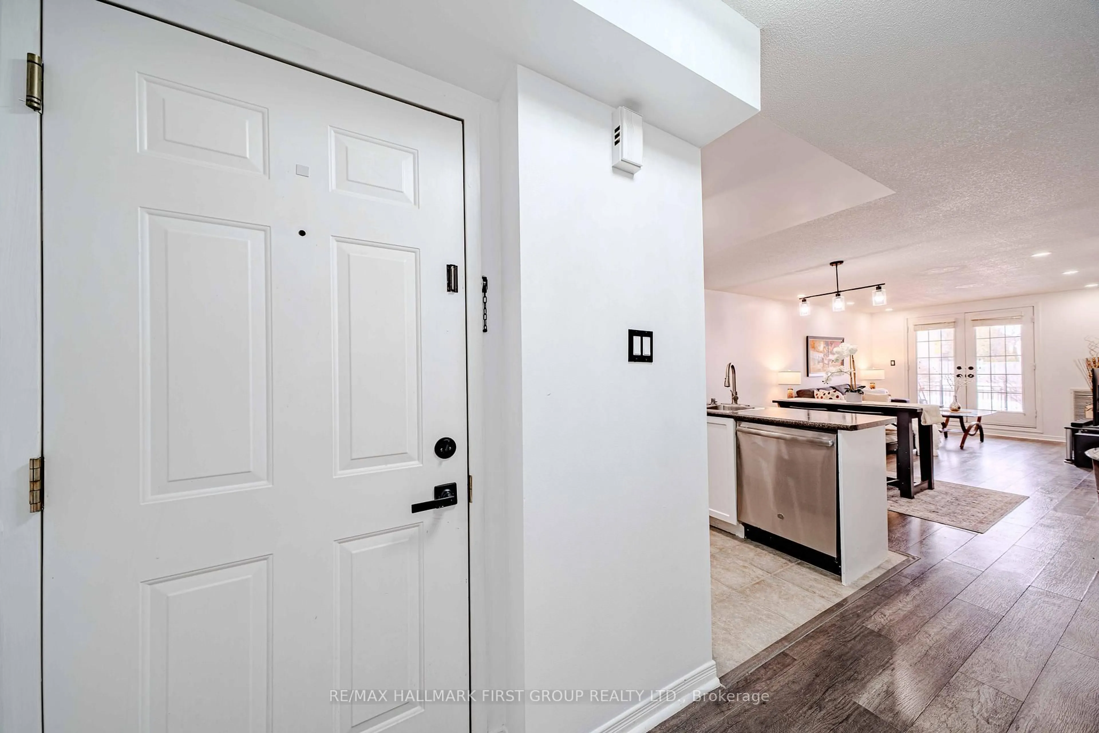 Indoor entryway for 84 Petra Way #1, Whitby Ontario L1R 0A3