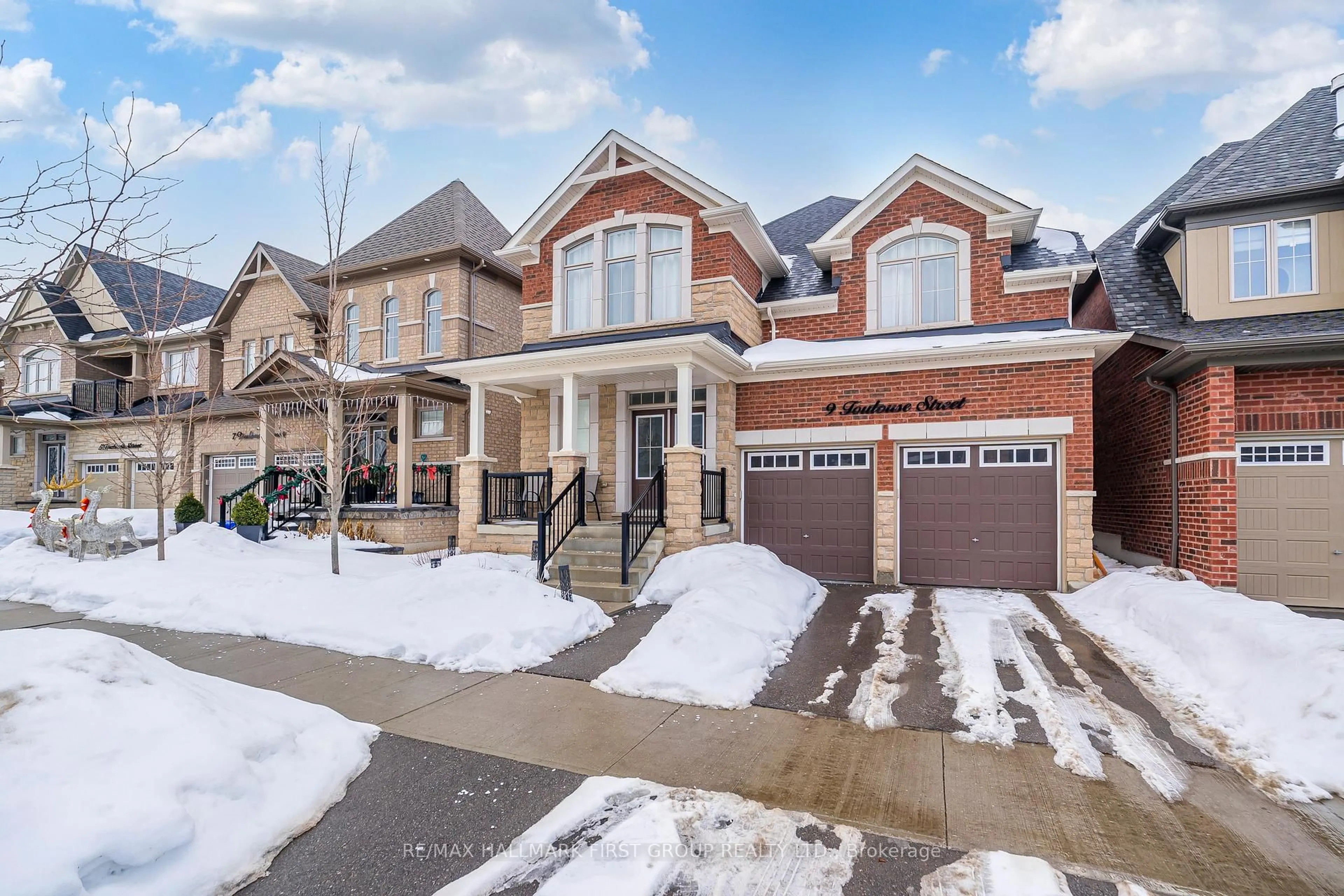 Home with brick exterior material, street for 9 Toulouse St, Whitby Ontario L1P 0J2