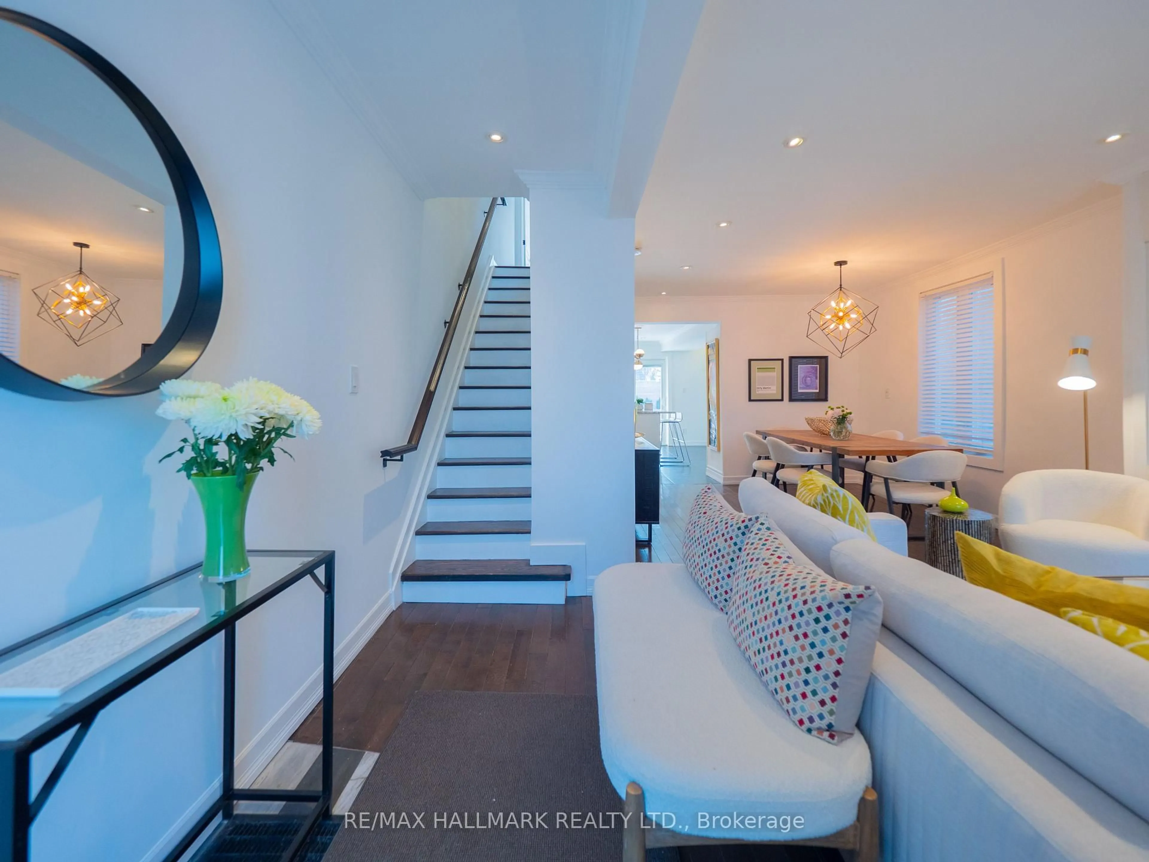 Unknown for 71 Ashdale Ave, Toronto Ontario M4L 2Y6