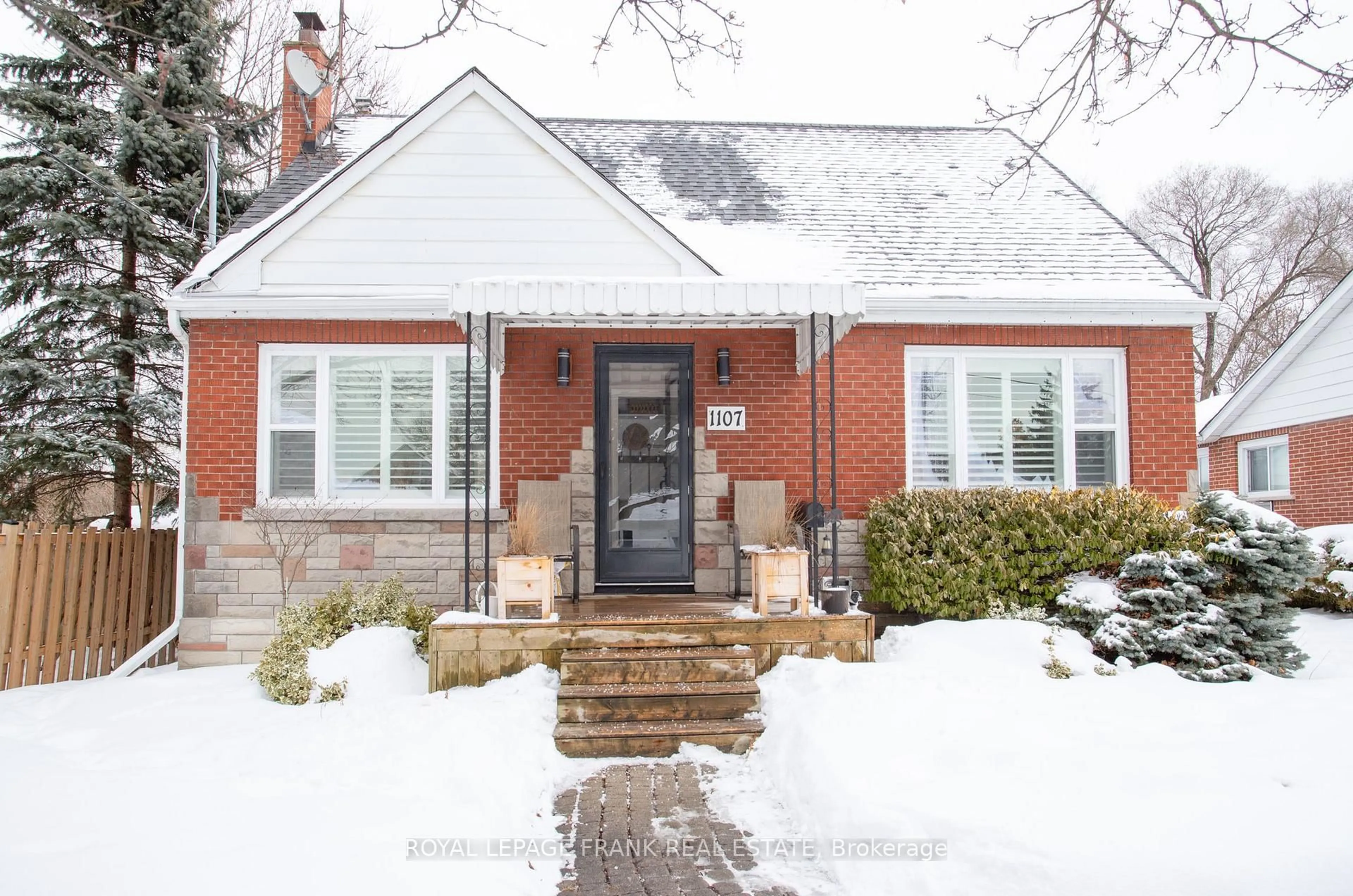 Home with brick exterior material, street for 1107 Green St, Whitby Ontario L1N 4G8