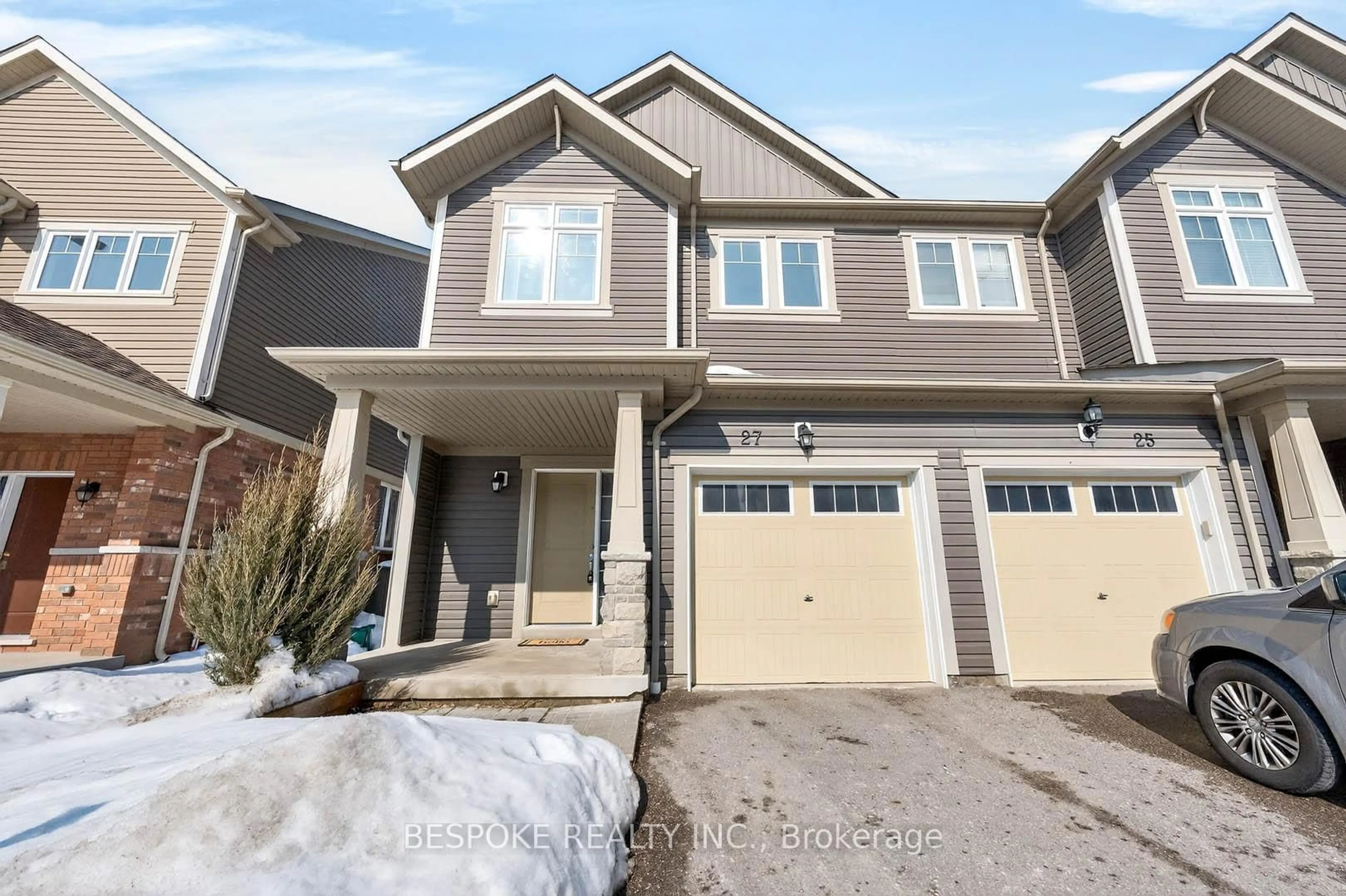 Unknown for 27 Tabaret Cres, Oshawa Ontario L1L 0G5