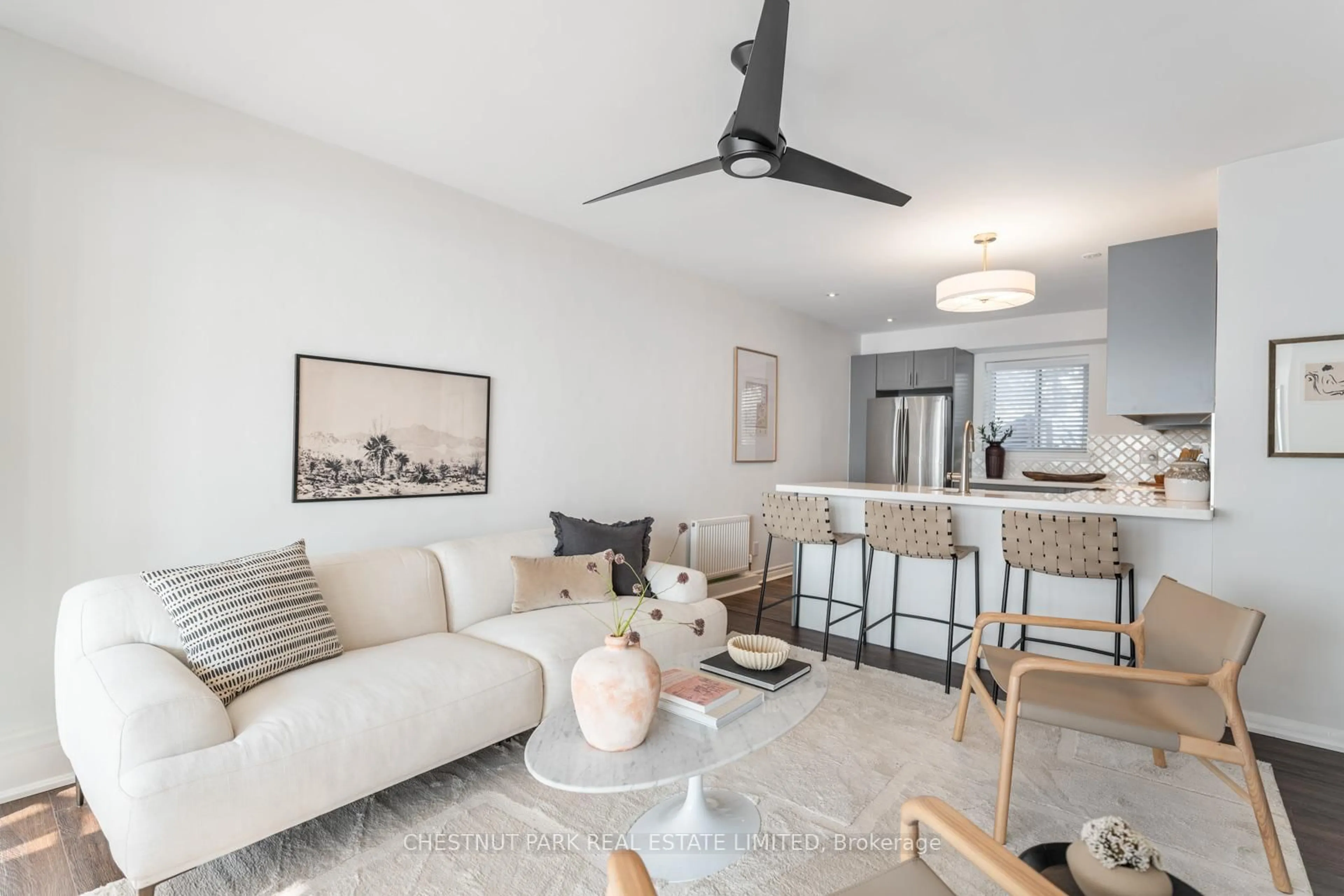 Living room with furniture, unknown for 108 Hubbard Blvd, Toronto Ontario M4E 1A6