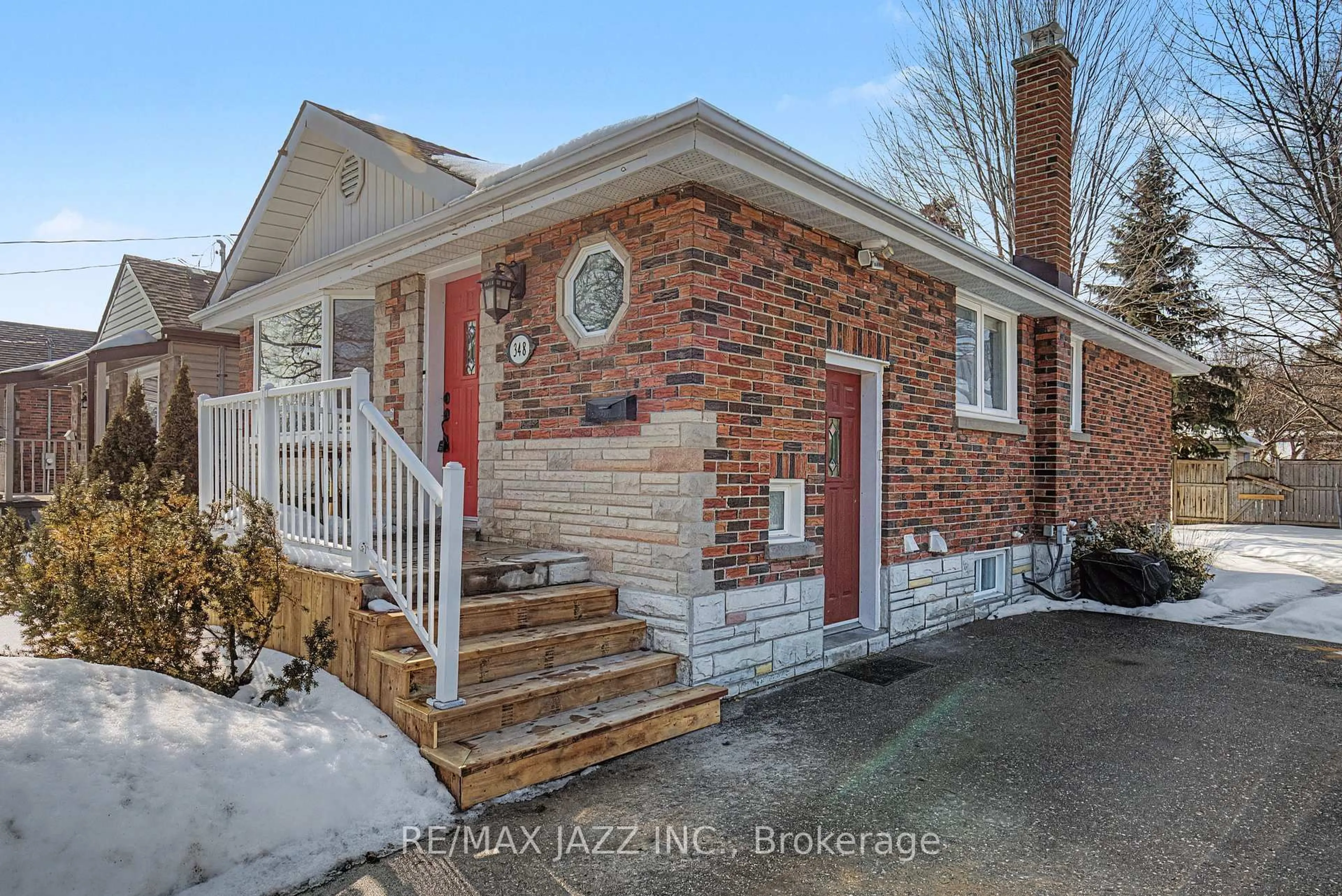 Home with brick exterior material, street for 348 Cadillac Ave, Oshawa Ontario L1H 6A2