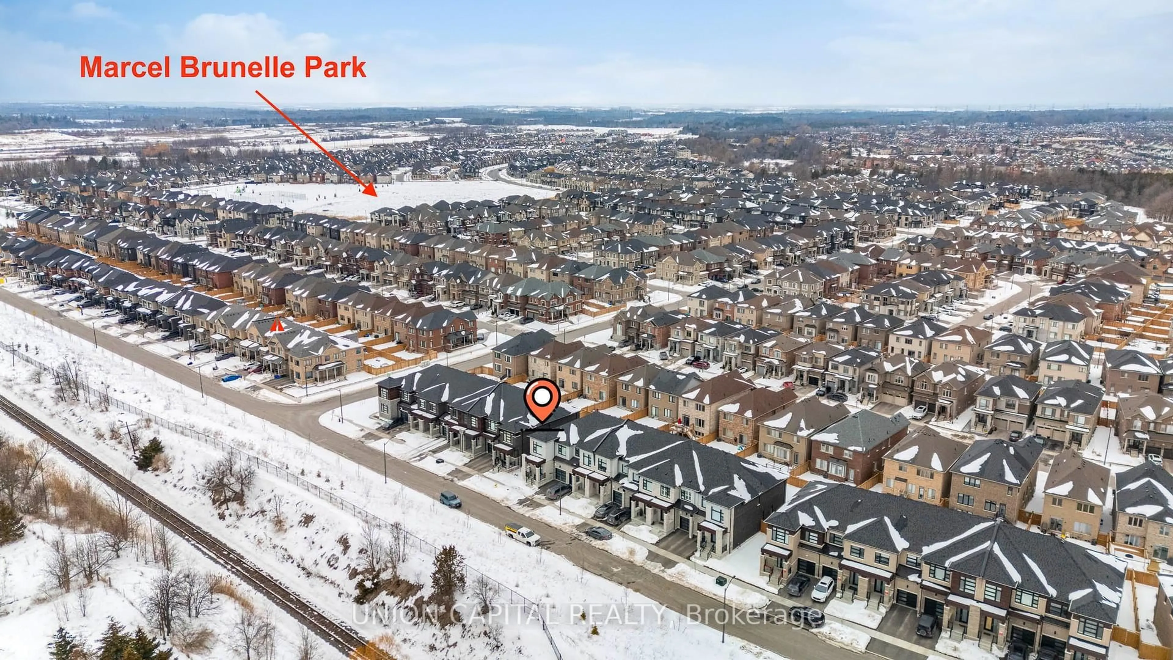 A pic from outside/outdoor area/front of a property/back of a property/a pic from drone, city buildings view from balcony for 158 Ogston Cres, Whitby Ontario L1P 0H3