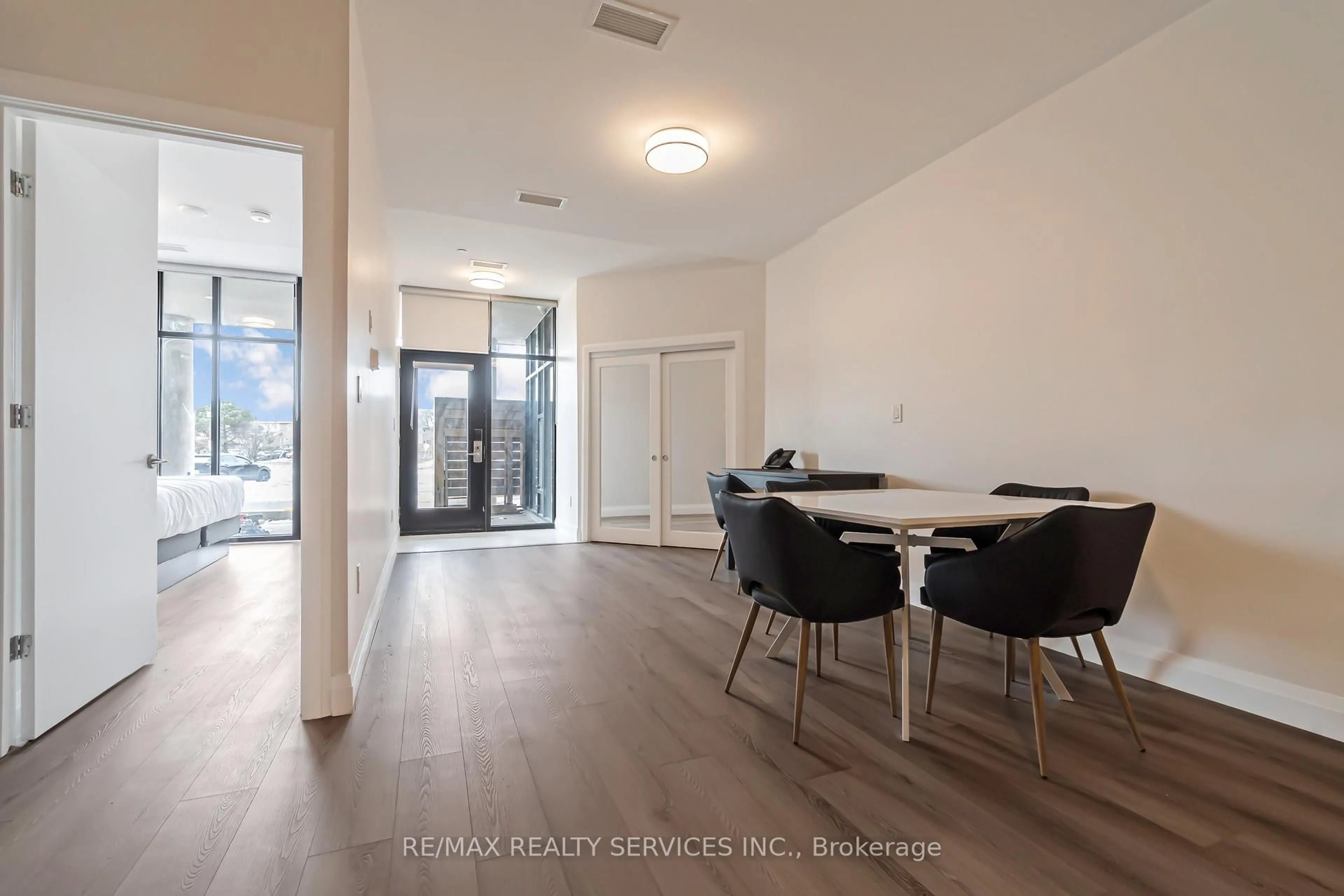 Unknown for 30 DEAN PARK Rd ##8, Toronto Ontario M1B 3H1