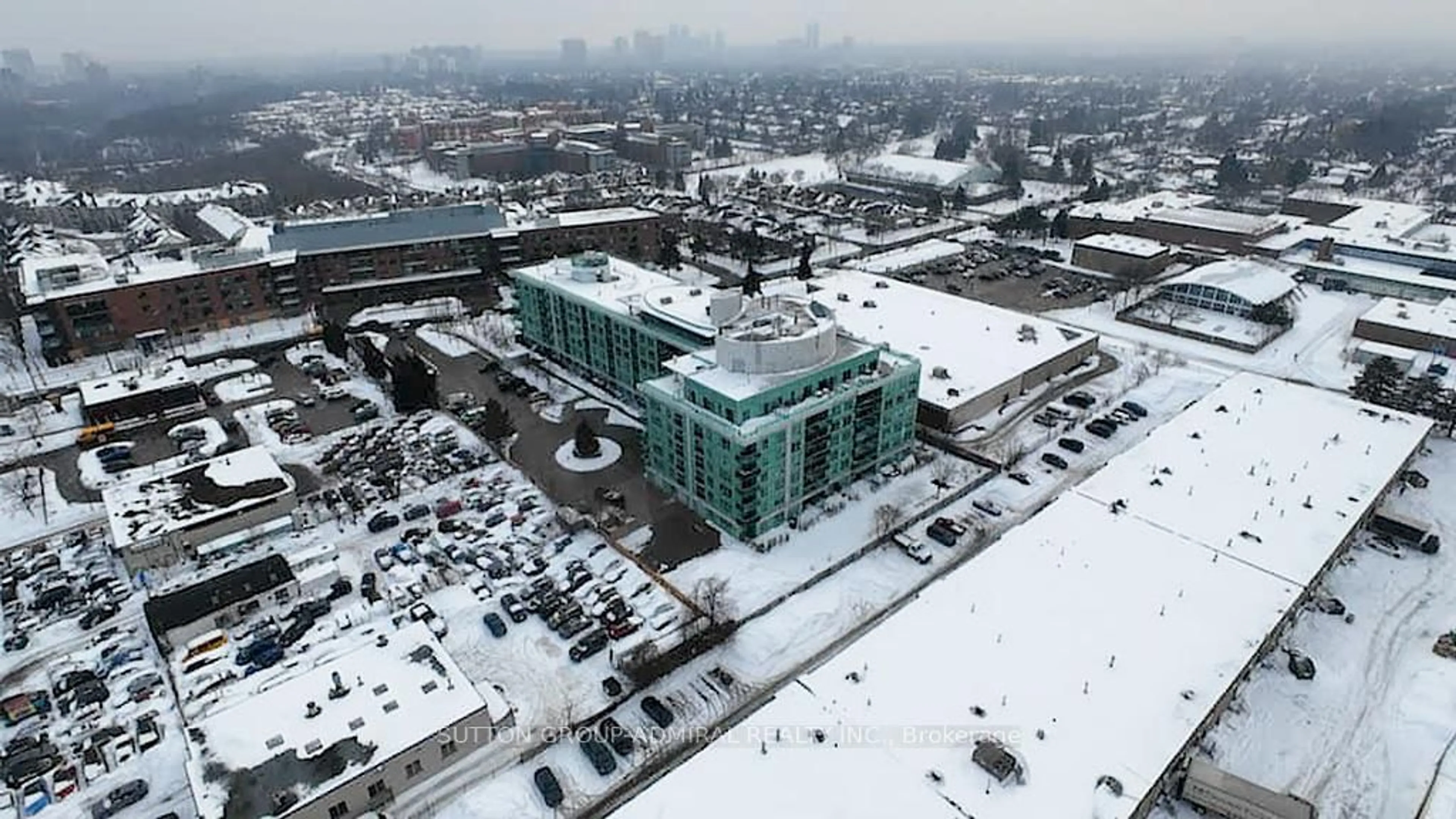 Unknown for 60 Fairfax Cres #409, Toronto Ontario M1L 0E1